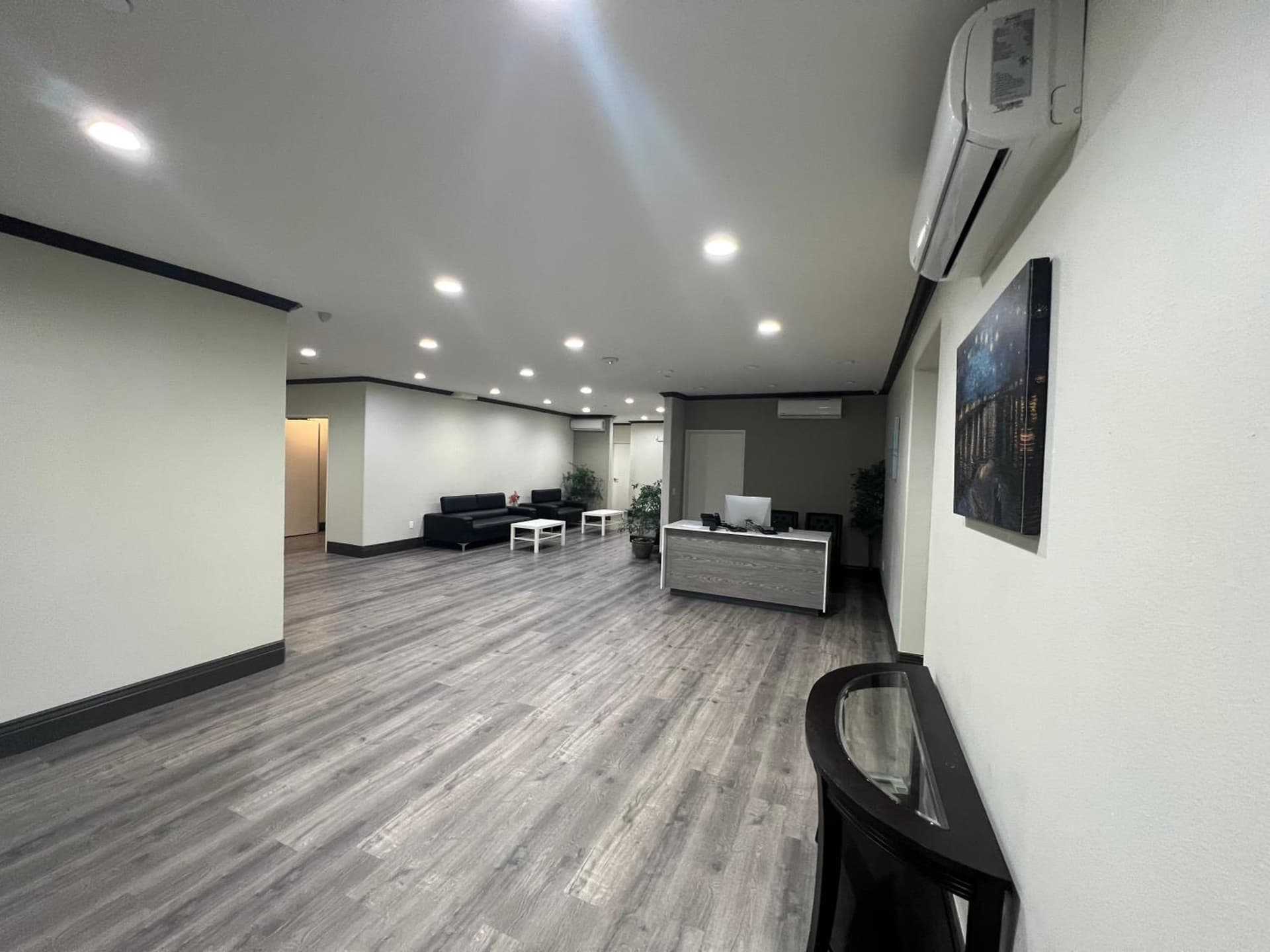 ASPIRE INN & SUITES Orange gallery photo in Orange, CA — image 6