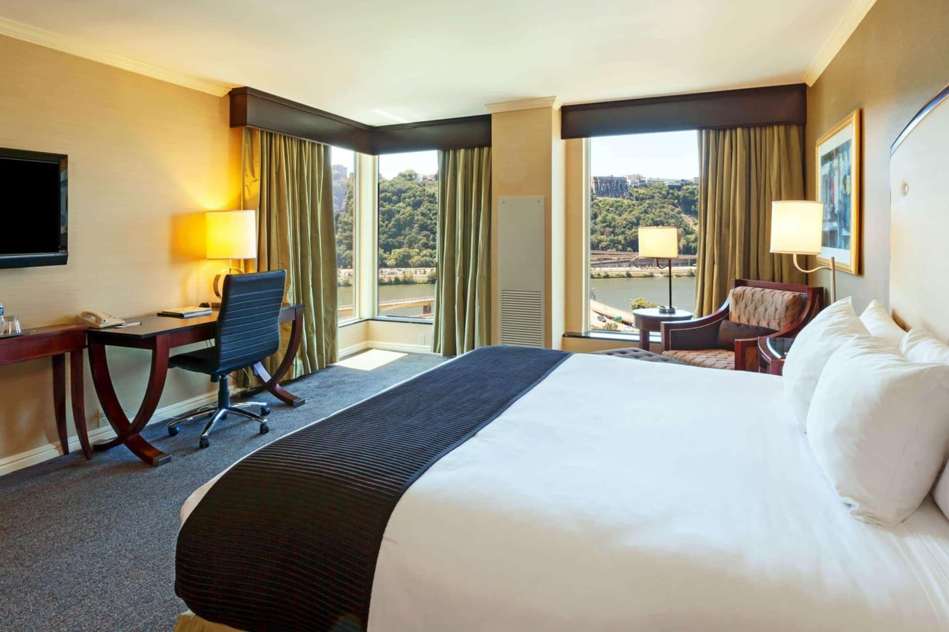 Wyndham Grand Pittsburgh gallery photo in Pittsburgh, PA — image 52