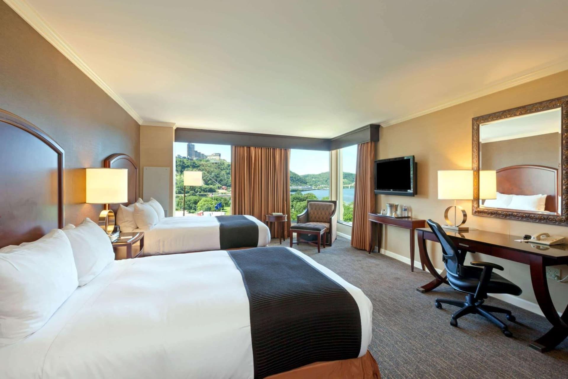 Wyndham Grand Pittsburgh gallery photo in Pittsburgh, PA — image 66