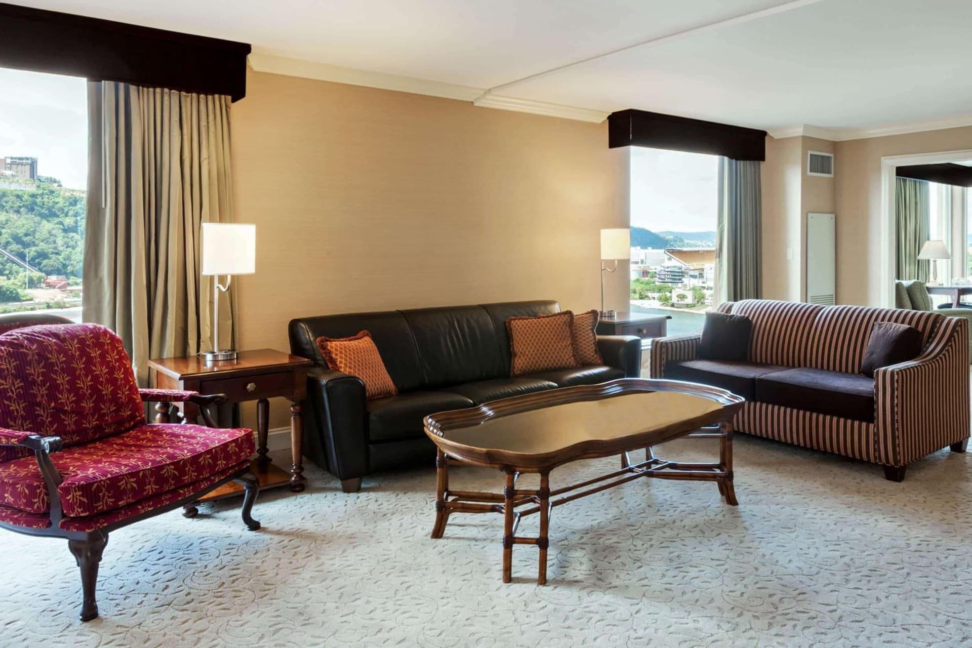 Wyndham Grand Pittsburgh gallery photo in Pittsburgh, PA — image 46