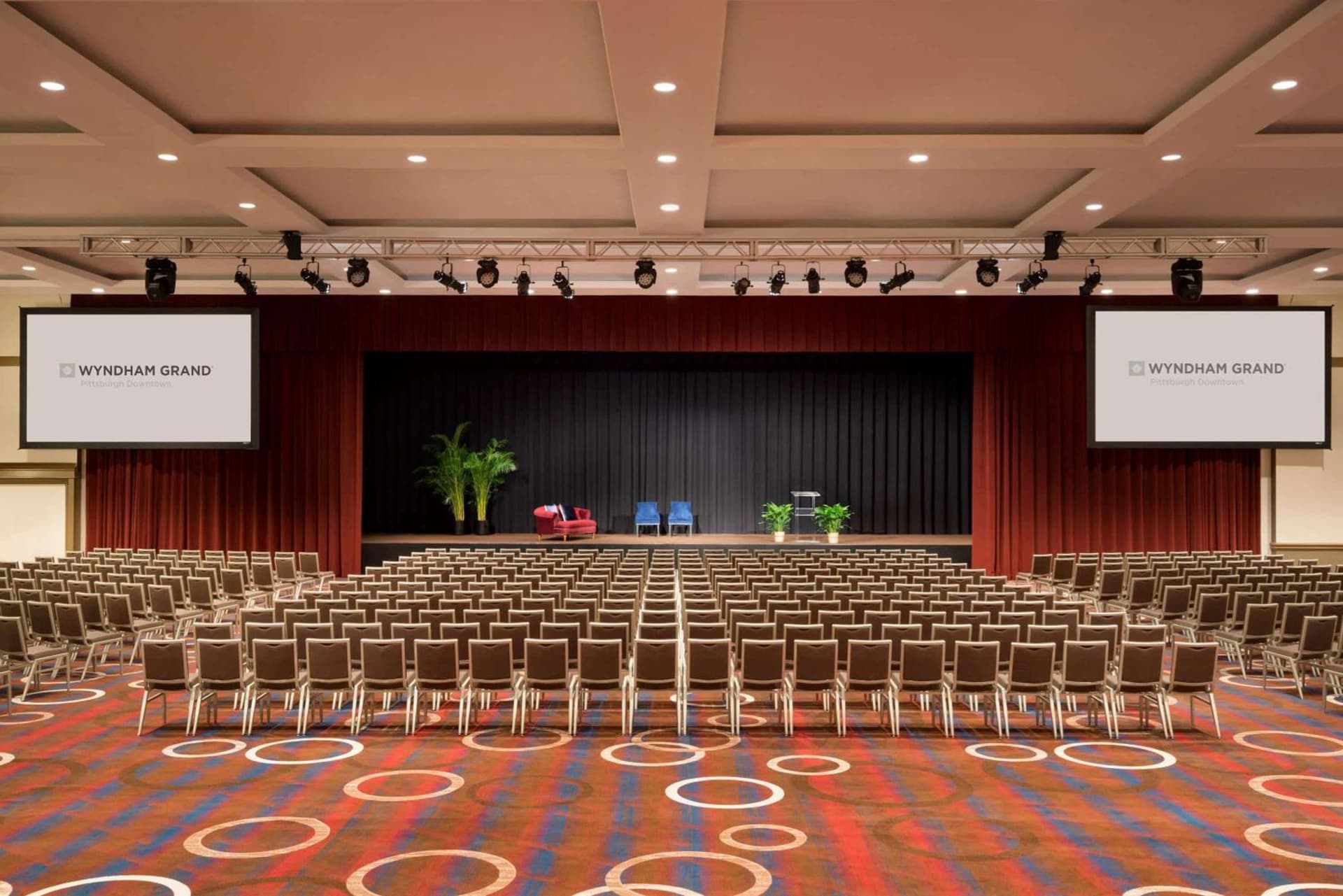 Wyndham Grand Pittsburgh gallery photo in Pittsburgh, PA — image 16