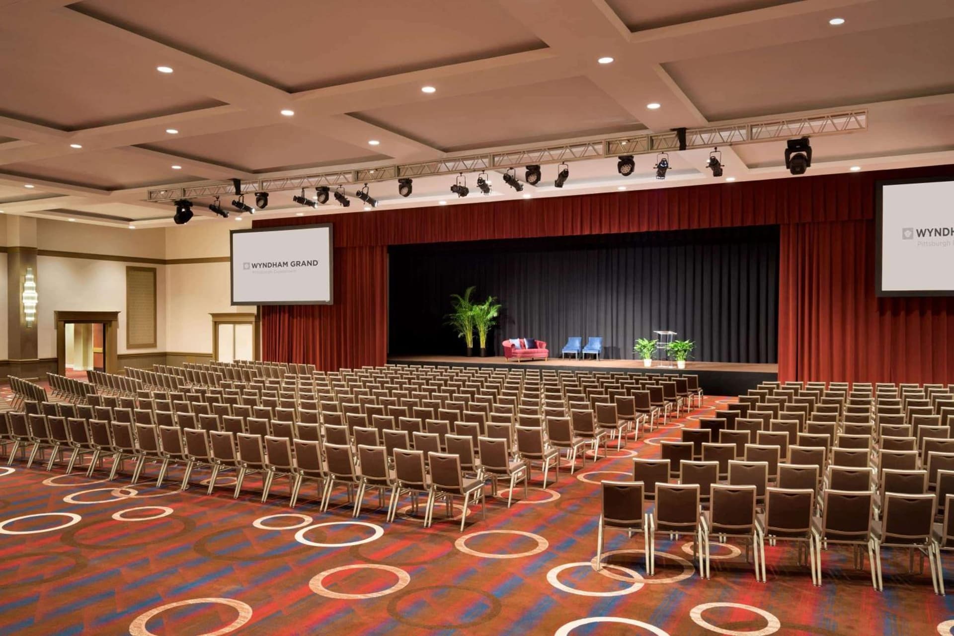 Wyndham Grand Pittsburgh gallery photo in Pittsburgh, PA — image 86