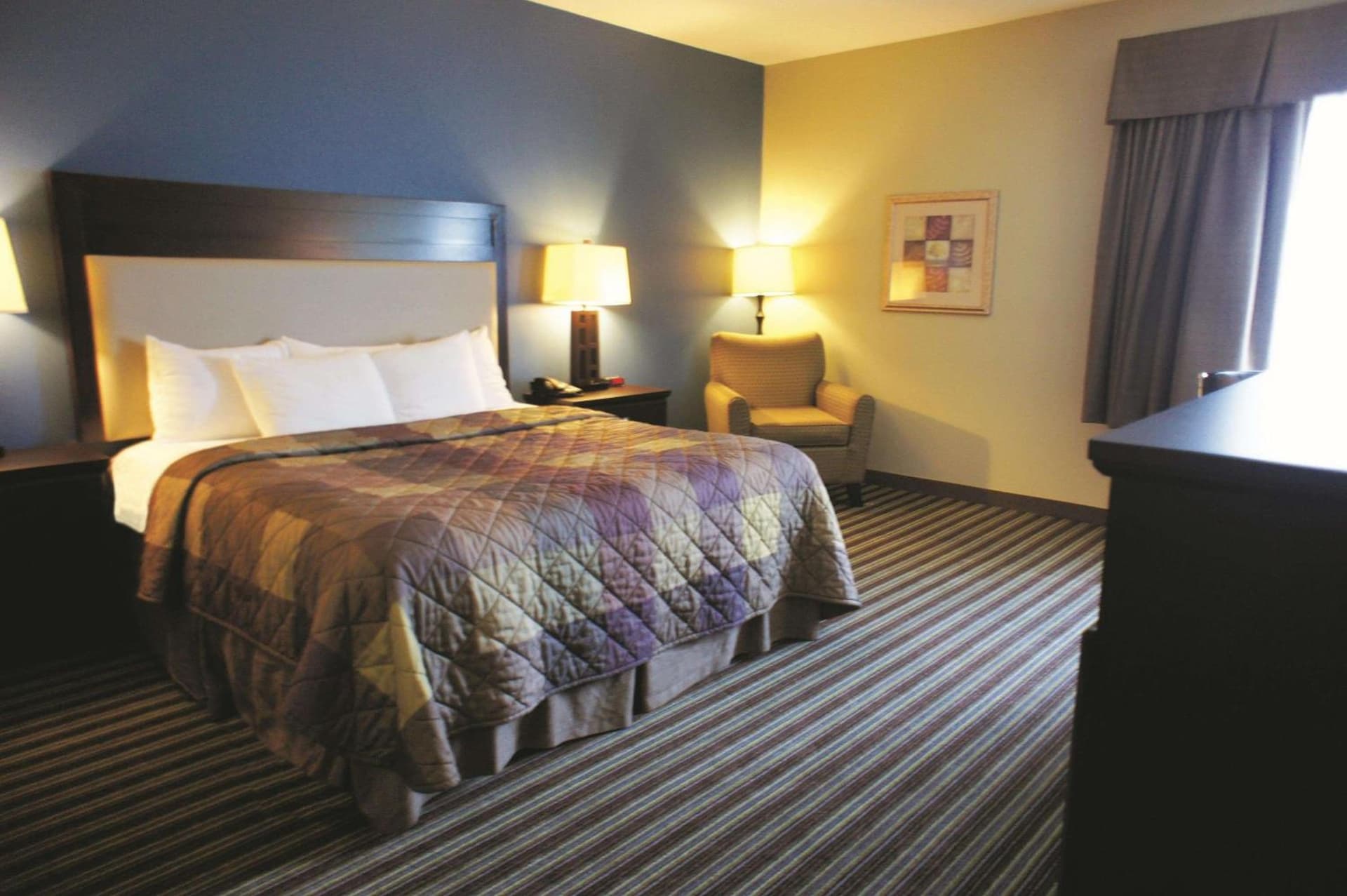 La Quinta Inn & Suites by Wyndham Broussard - Lafayette Area gallery photo in Broussard, LA — image 12