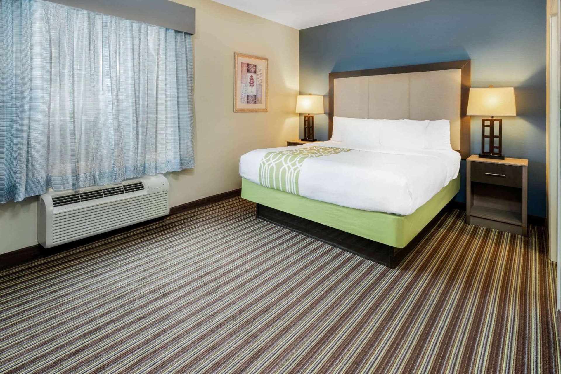 La Quinta Inn & Suites by Wyndham Broussard - Lafayette Area gallery photo in Broussard, LA — image 9