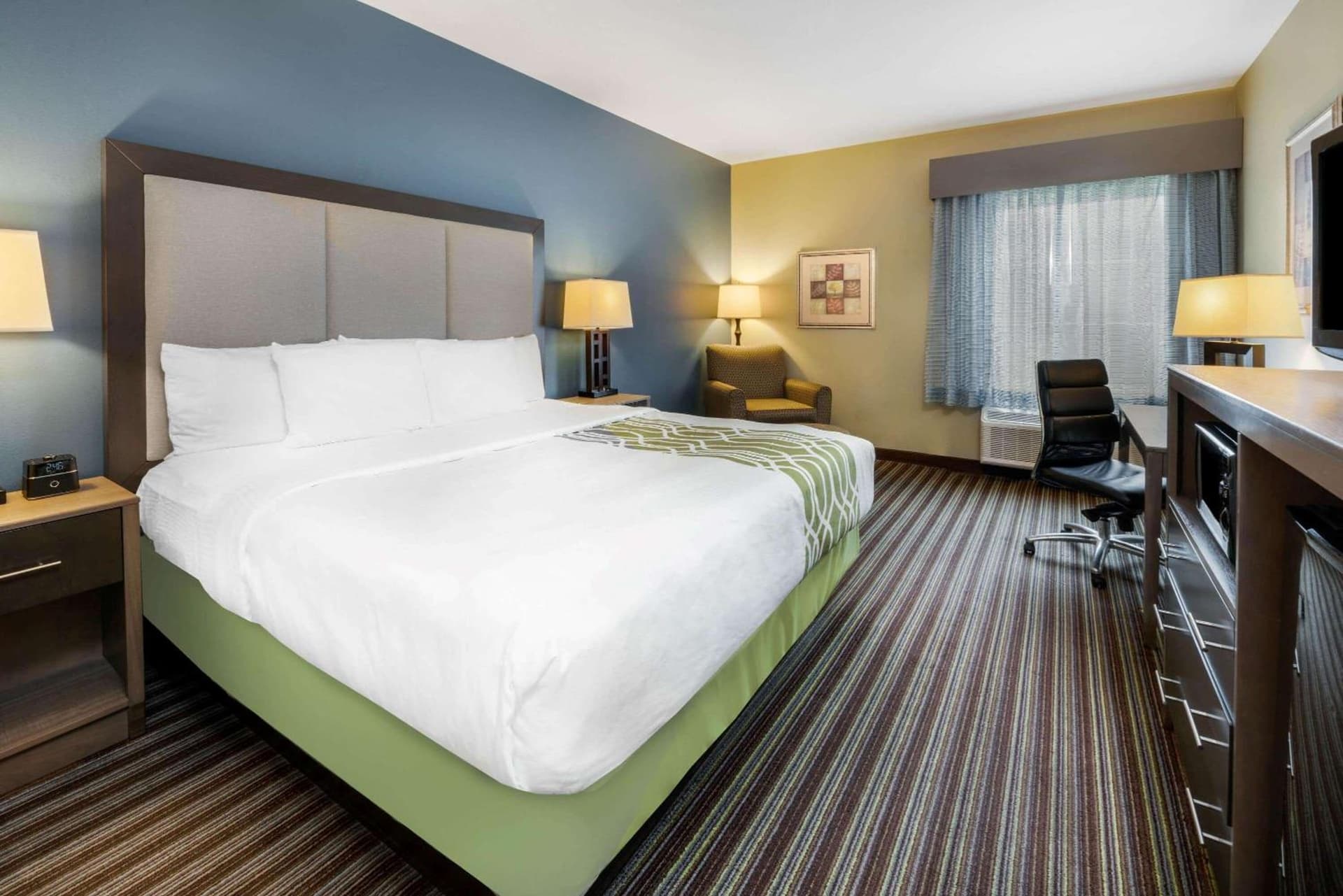 La Quinta Inn & Suites by Wyndham Broussard - Lafayette Area gallery photo in Broussard, LA — image 33