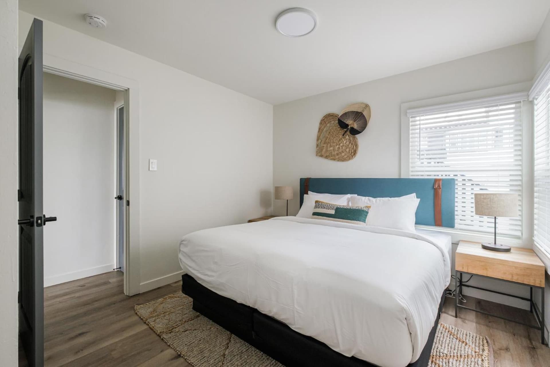 The Marbella gallery photo in Oceanside, CA — image 105