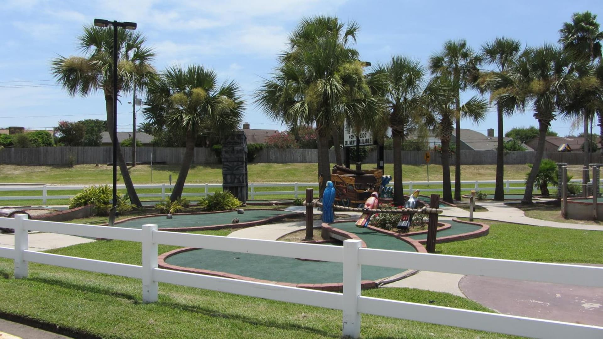 Inn at the Waterpark gallery photo in Galveston, TX — image 25