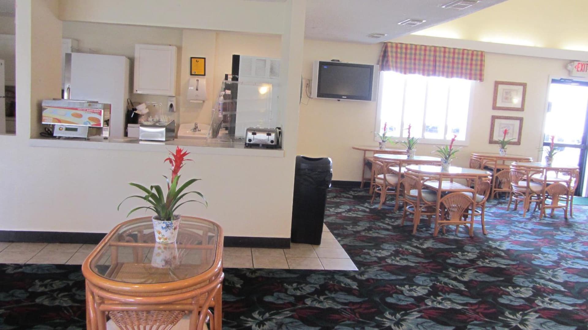 Inn at the Waterpark gallery photo in Galveston, TX — image 20