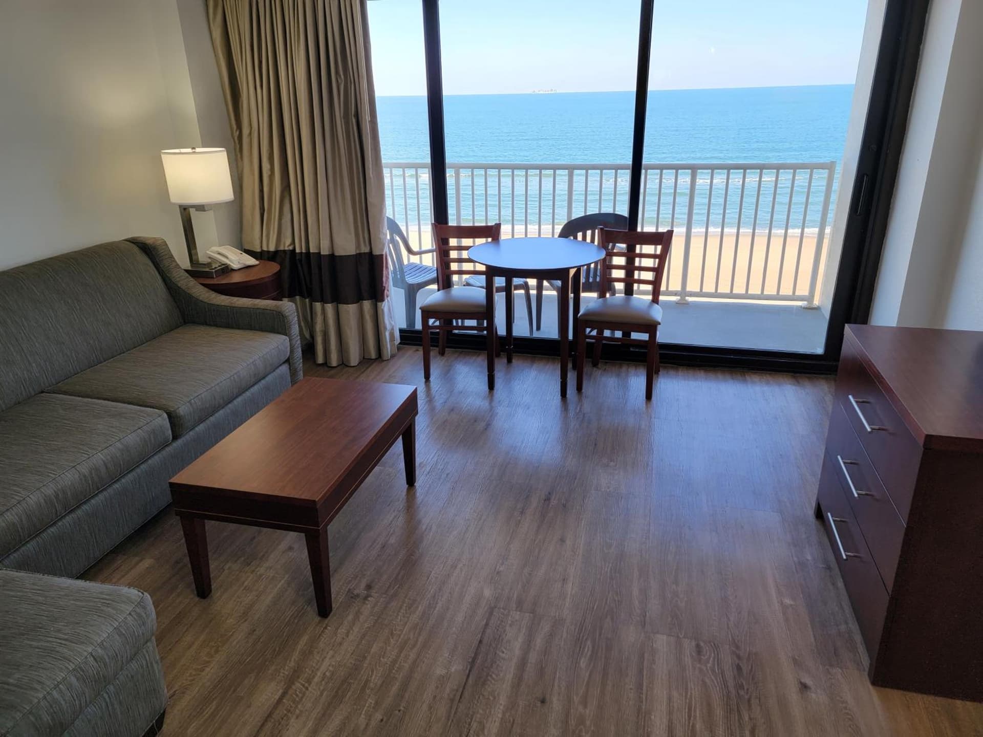 Coastal Hotel & Suites Virginia Beach - Oceanfront gallery photo in Virginia Beach, VA — image 8
