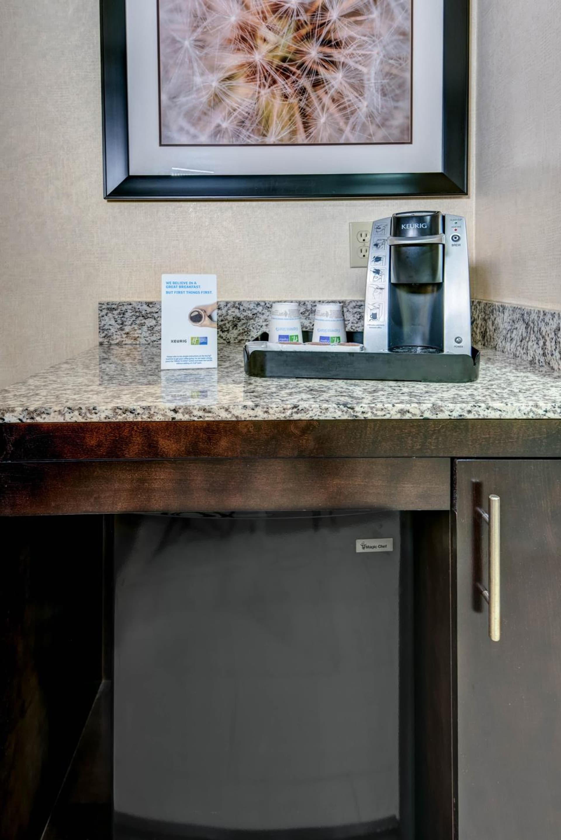Holiday Inn Express - Neptune by IHG gallery photo in Neptune City, NJ — image 31
