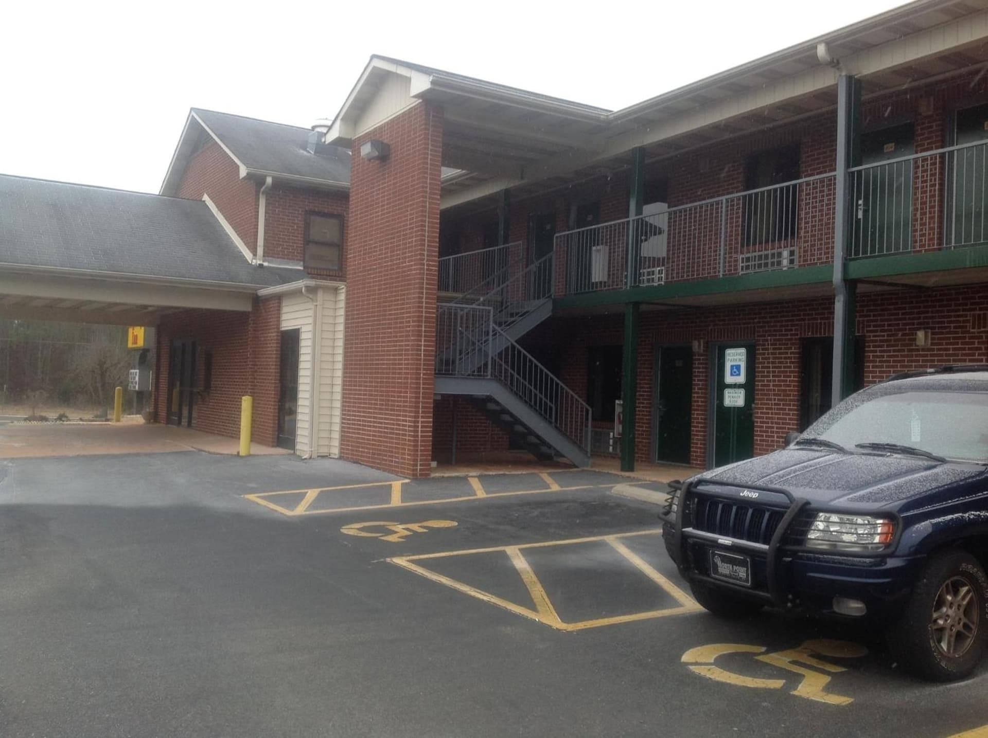 HighWay Inn — hotel in Mocksville, North Carolina