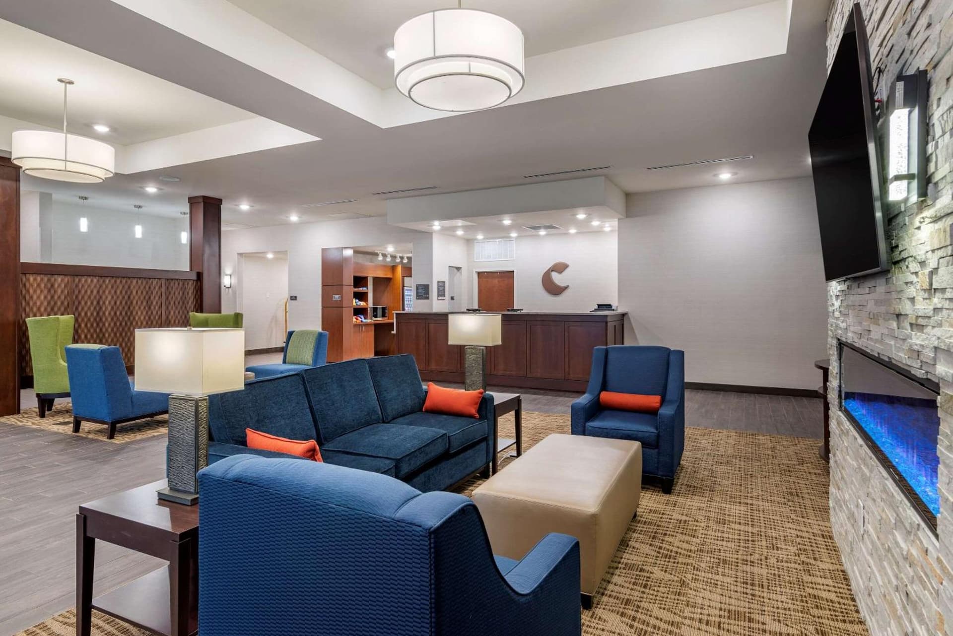 Comfort Suites Newnan property views in Newnan, GA — gallery photo 3