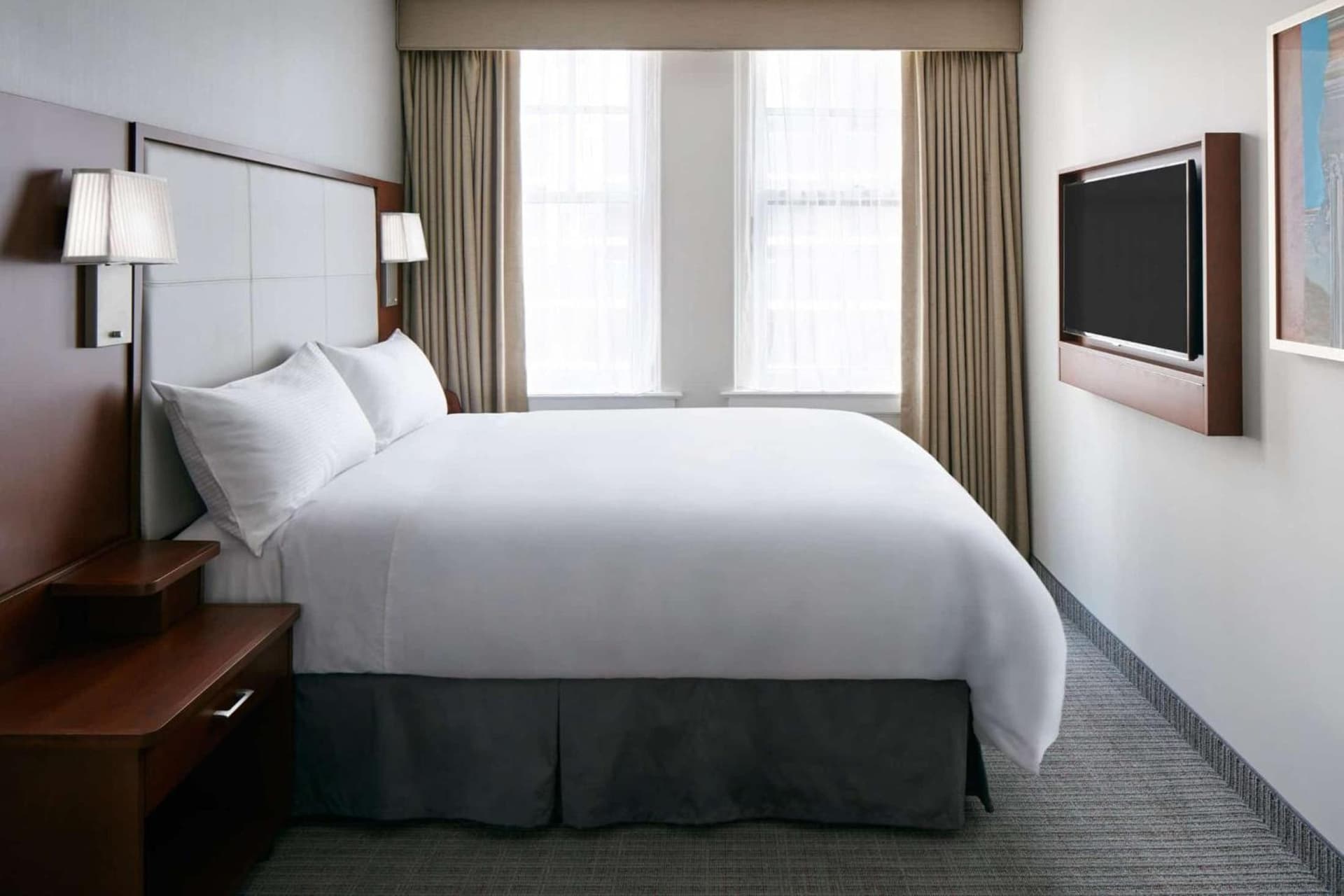 Club Quarters Hotel Downtown, Houston gallery photo in Houston, TX — image 15