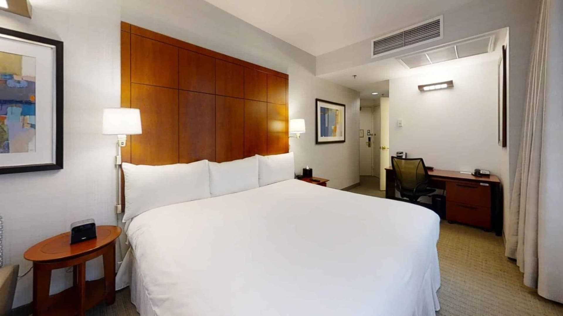 Club Quarters Hotel Central Loop, Chicago gallery photo in Chicago, IL — image 39