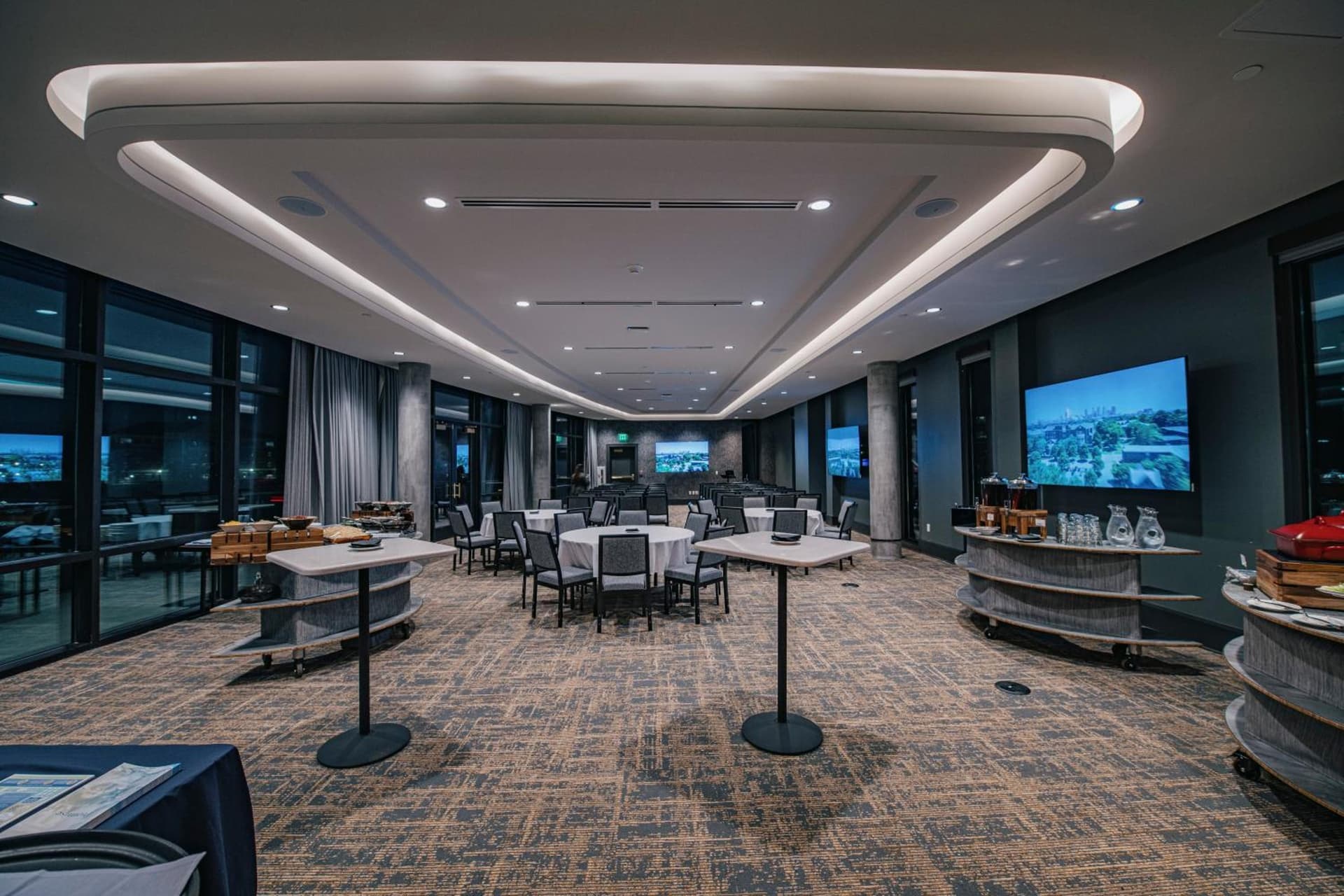 Hotel Indigo - Columbus at Riverfront Place by IHG gallery photo in Columbus, GA — image 42