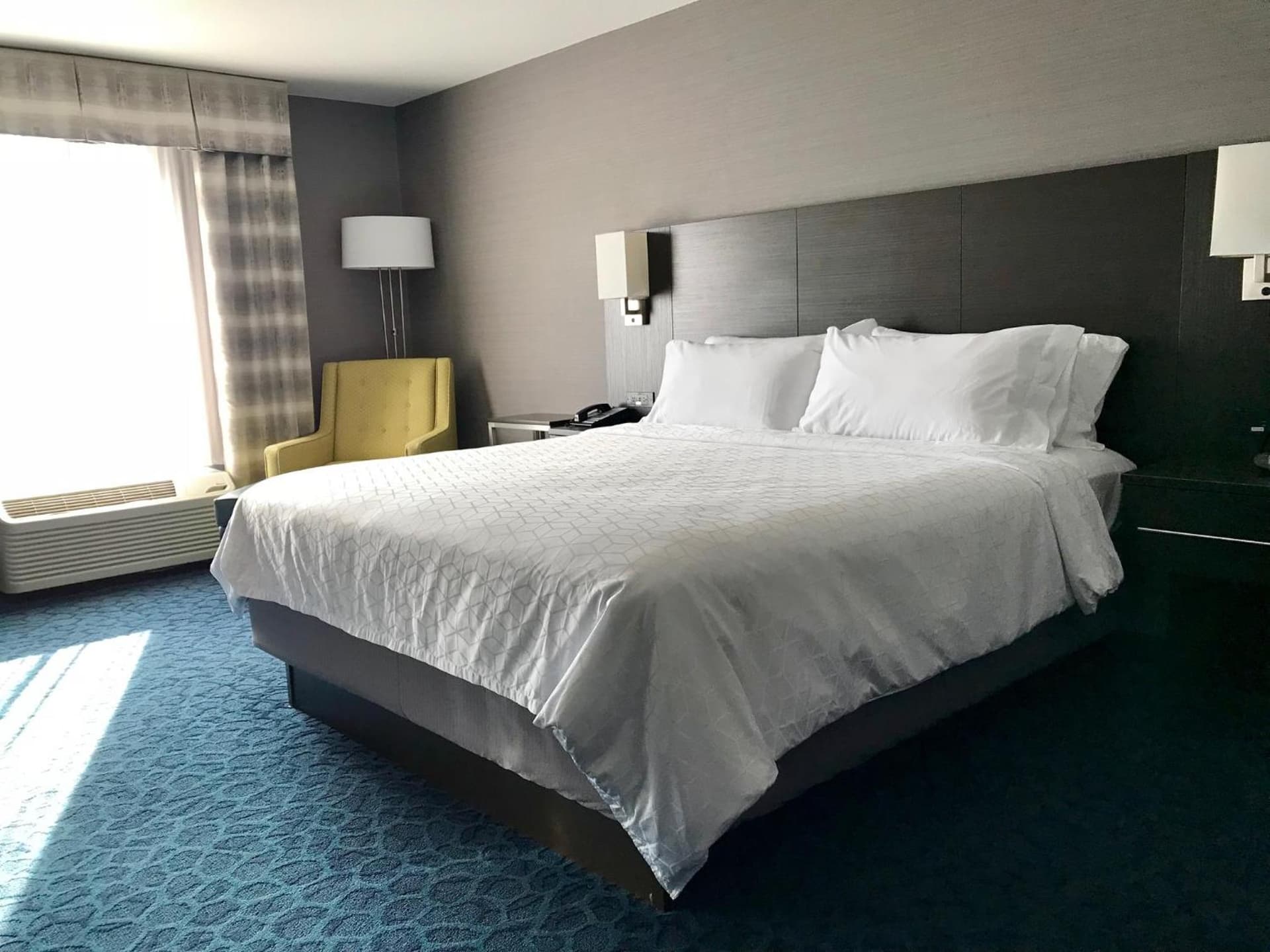 Holiday Inn Express Sidney by IHG interior in Sidney, OH — gallery photo 2