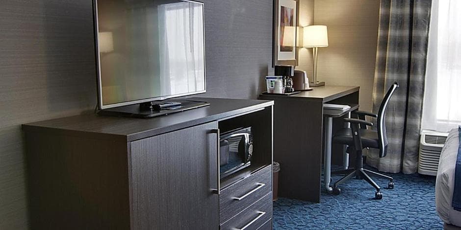 Holiday Inn Express Sidney by IHG property views in Sidney, OH — gallery photo 3