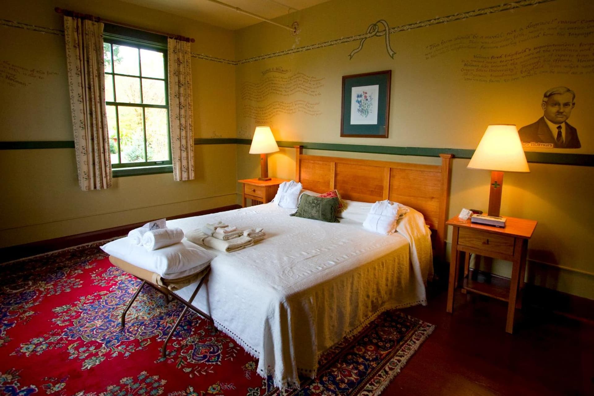McMenamins Edgefield gallery photo in Troutdale, OR — image 4