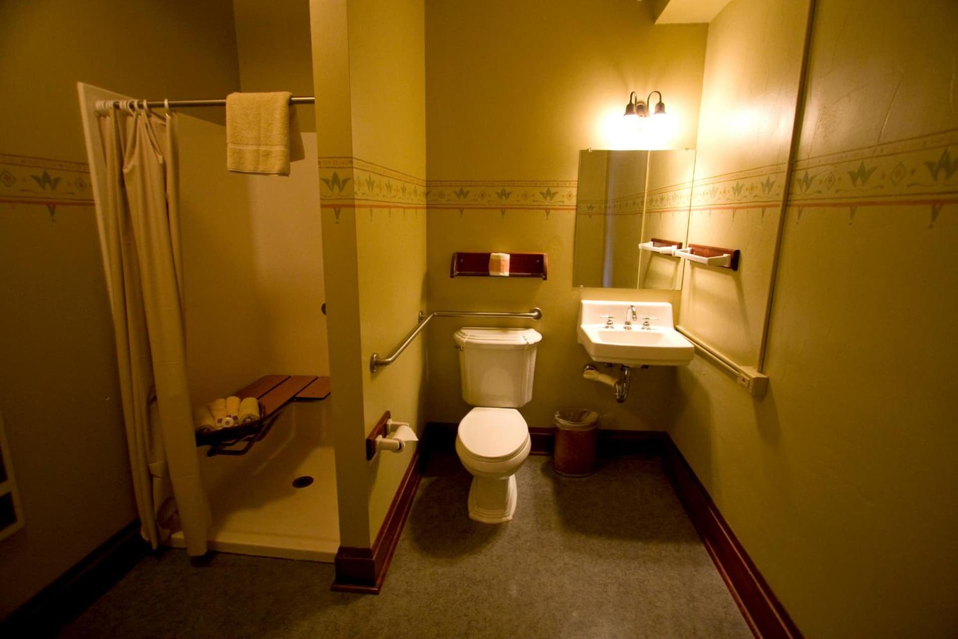 McMenamins Edgefield gallery photo in Troutdale, OR — image 6