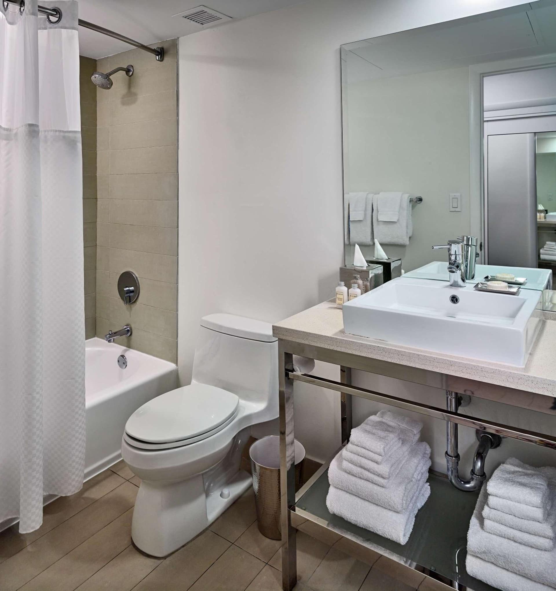 Sonesta Fort Lauderdale Beach gallery photo in Fort Lauderdale, FL — image 14