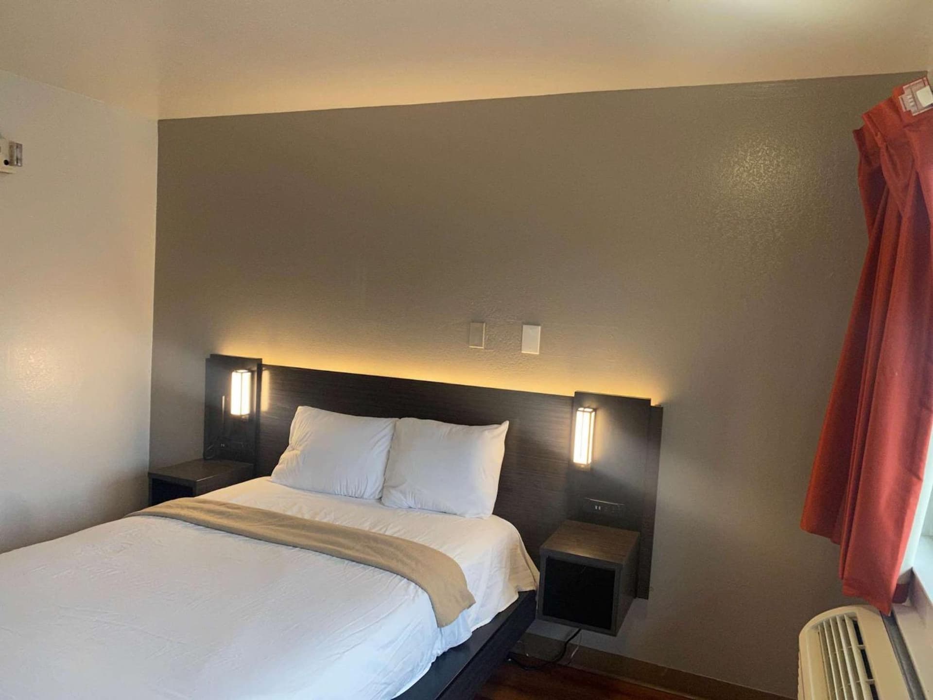 Motel 6 Gulfport, MS Airport gallery photo in Gulfport, MS — image 31