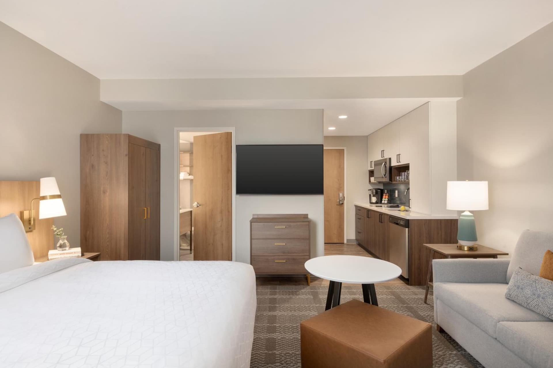 Staybridge Suites Rochester - Mayo Clinic Area by IHG gallery photo in Rochester, MN — image 32