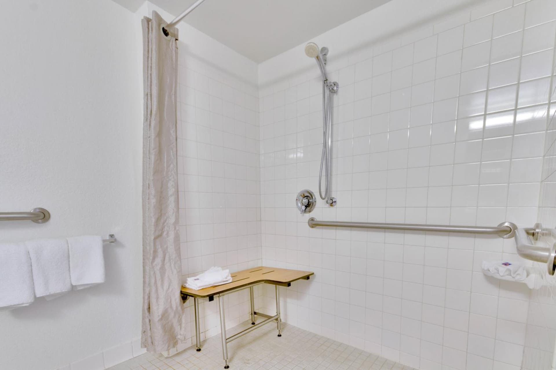 Motel 6-Lewisville, TX - Dallas gallery photo in Lewisville, TX — image 8