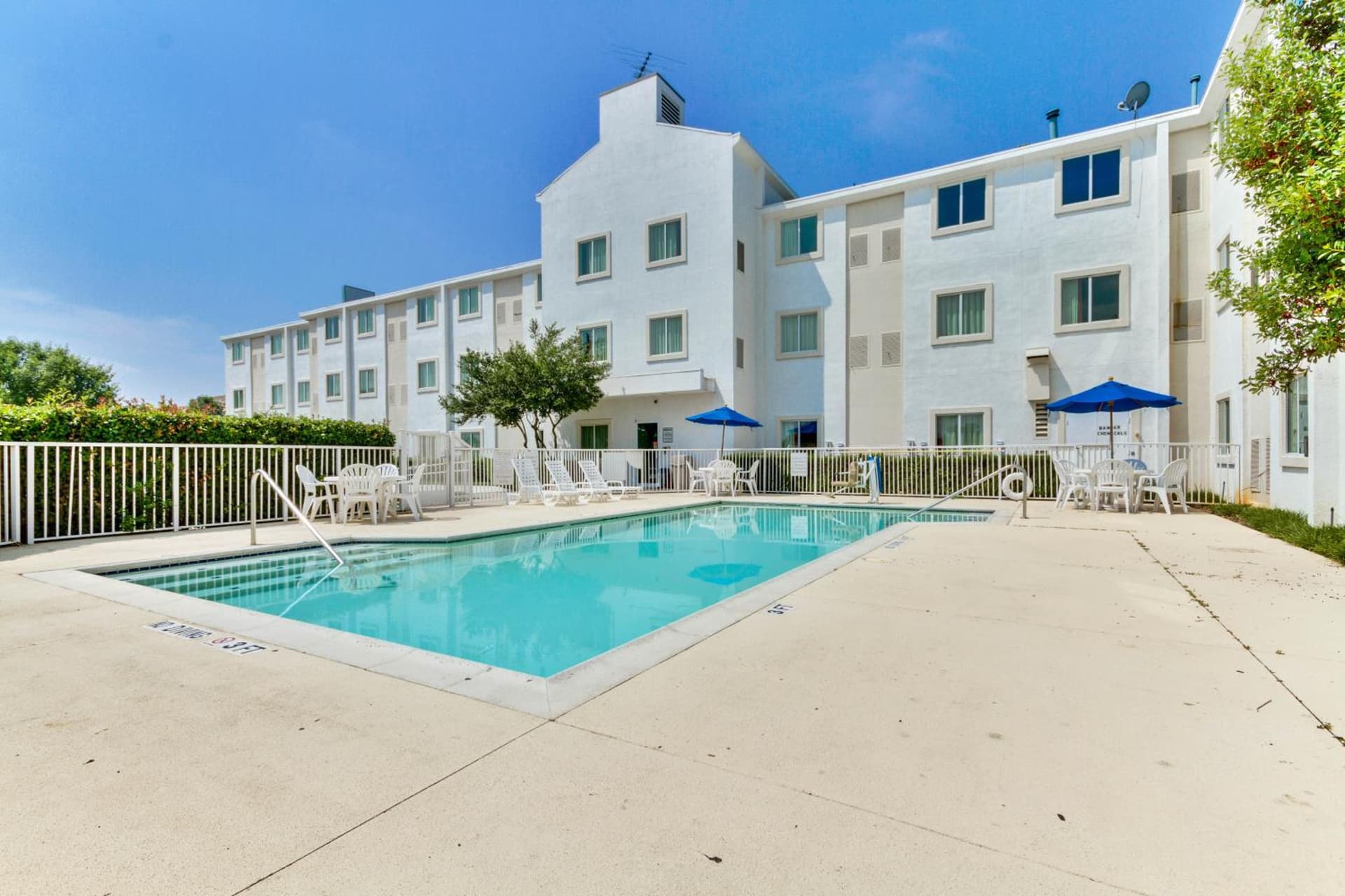 Motel 6-Lewisville, TX - Dallas gallery photo in Lewisville, TX — image 29