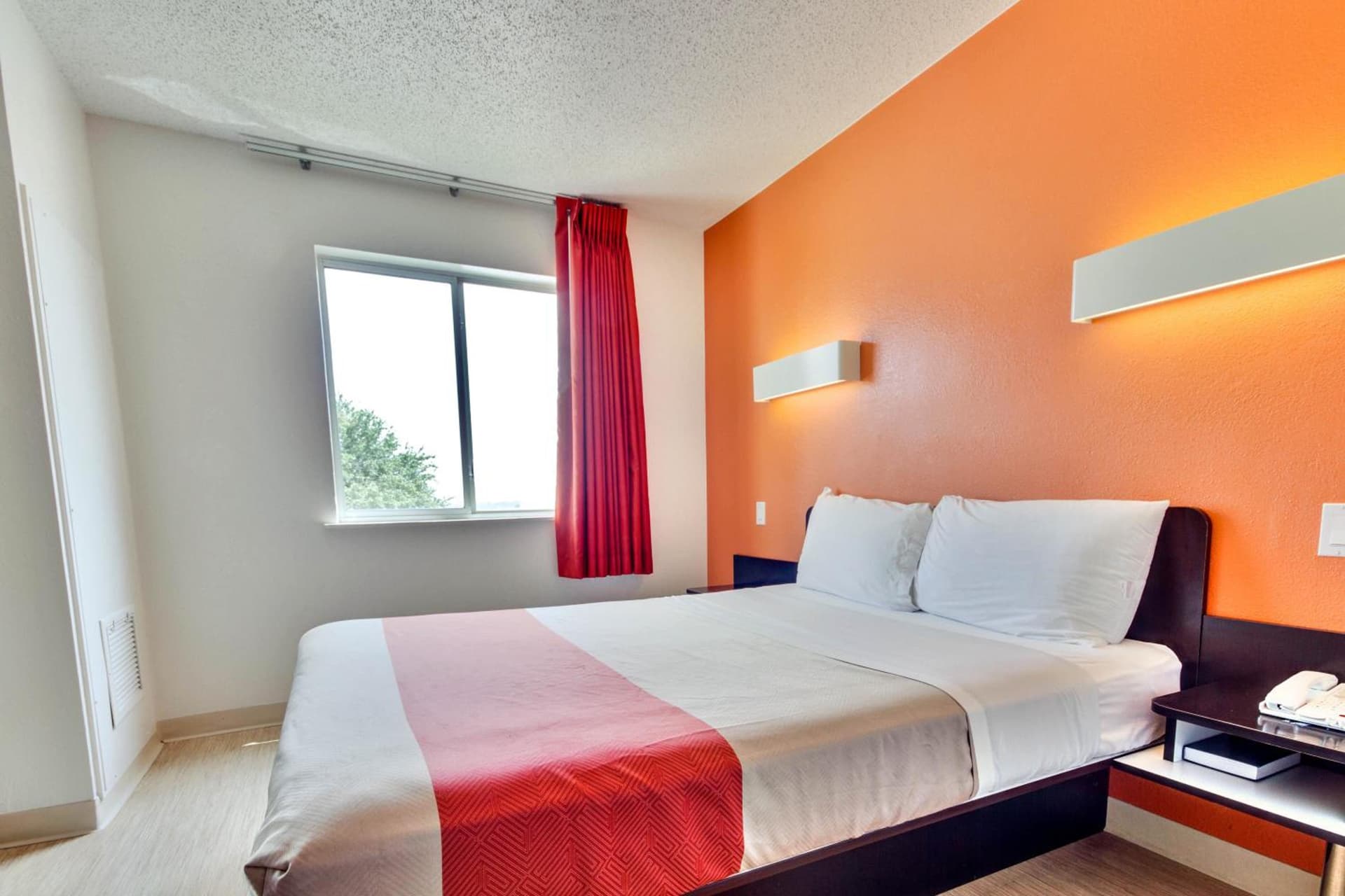 Motel 6-Lewisville, TX - Dallas gallery photo in Lewisville, TX — image 33