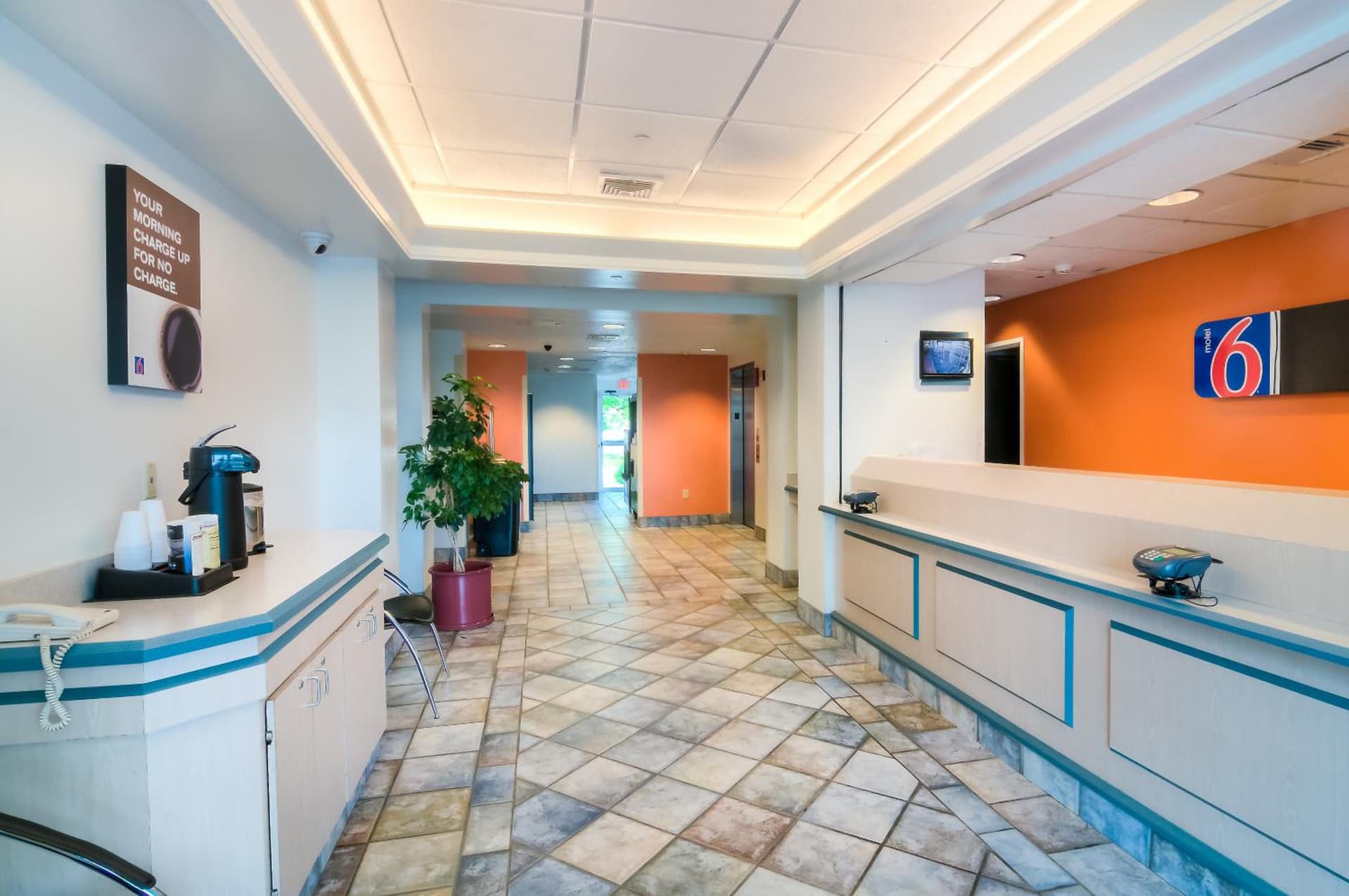 Motel 6-Joliet, IL - Chicago - I-55 gallery photo in Joliet, IL — image 15