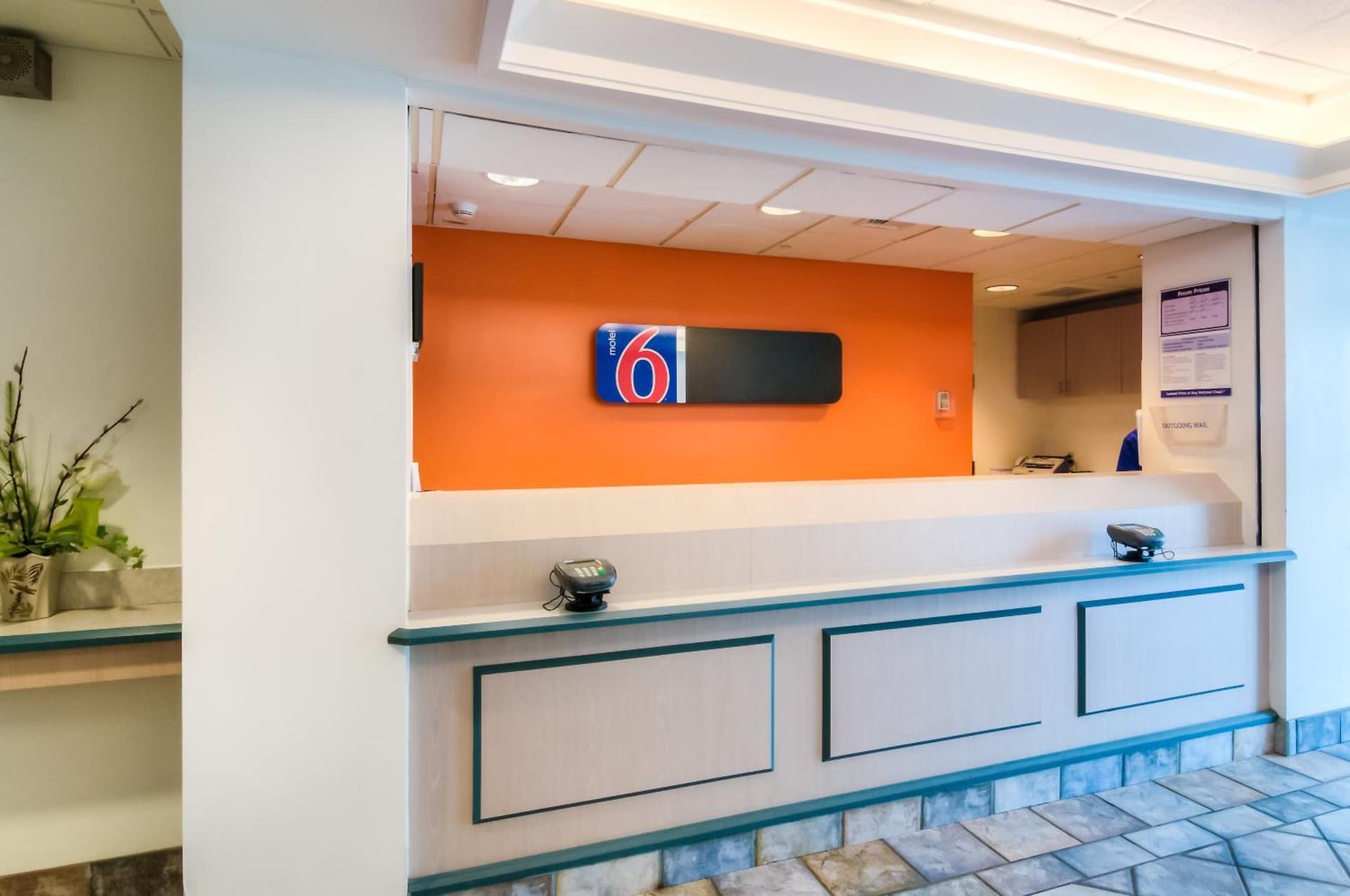 Motel 6-Joliet, IL - Chicago - I-55 gallery photo in Joliet, IL — image 30