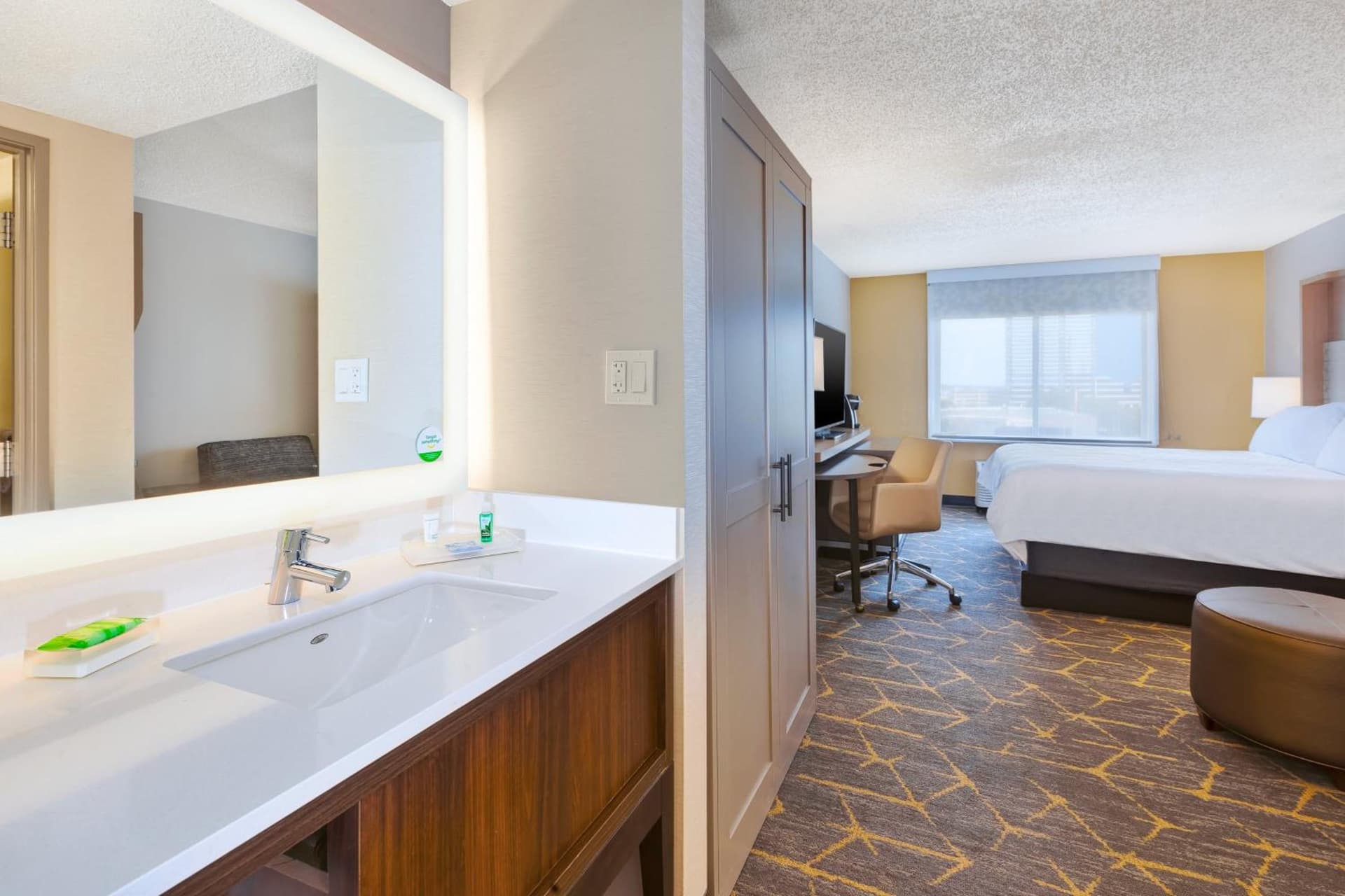 Holiday Inn Grand Rapids Downtown by IHG gallery photo in Grand Rapids, MI — image 88
