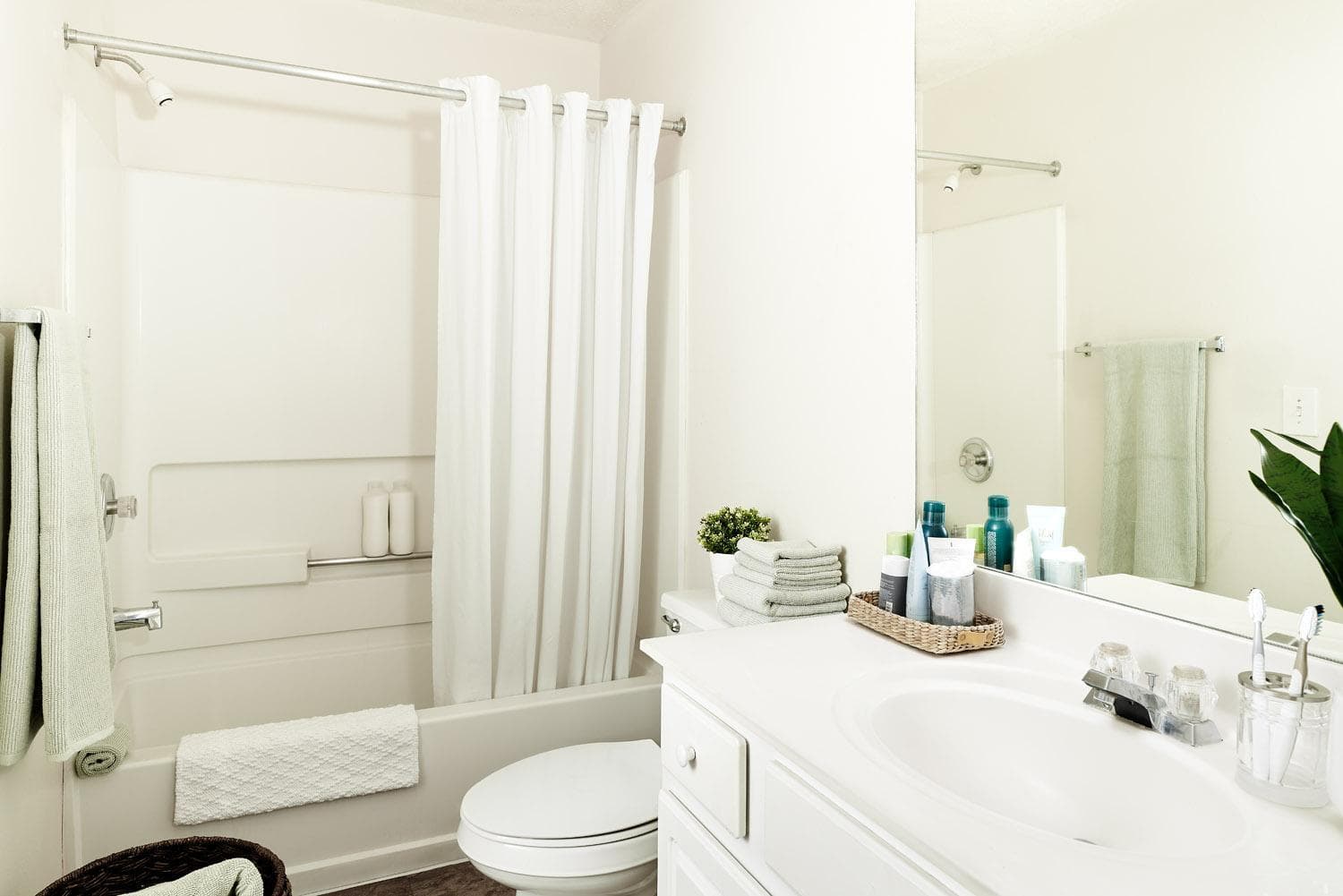 InTown Suites Extended Stay Phoenix AZ - Gilbert gallery photo in Gilbert, AZ — image 16