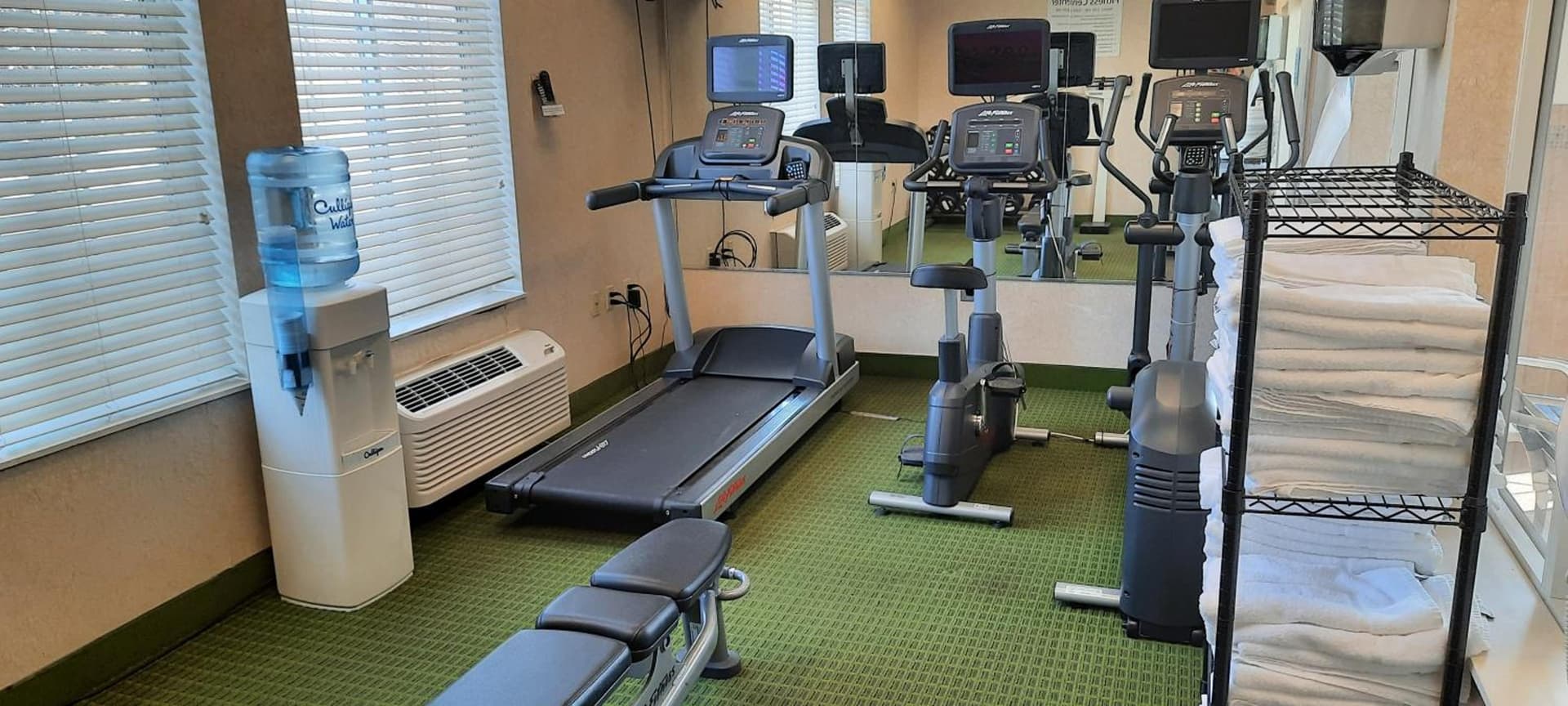 Holiday Inn Express & Suites New Buffalo, MI by IHG gallery photo in New Buffalo, MI — image 34
