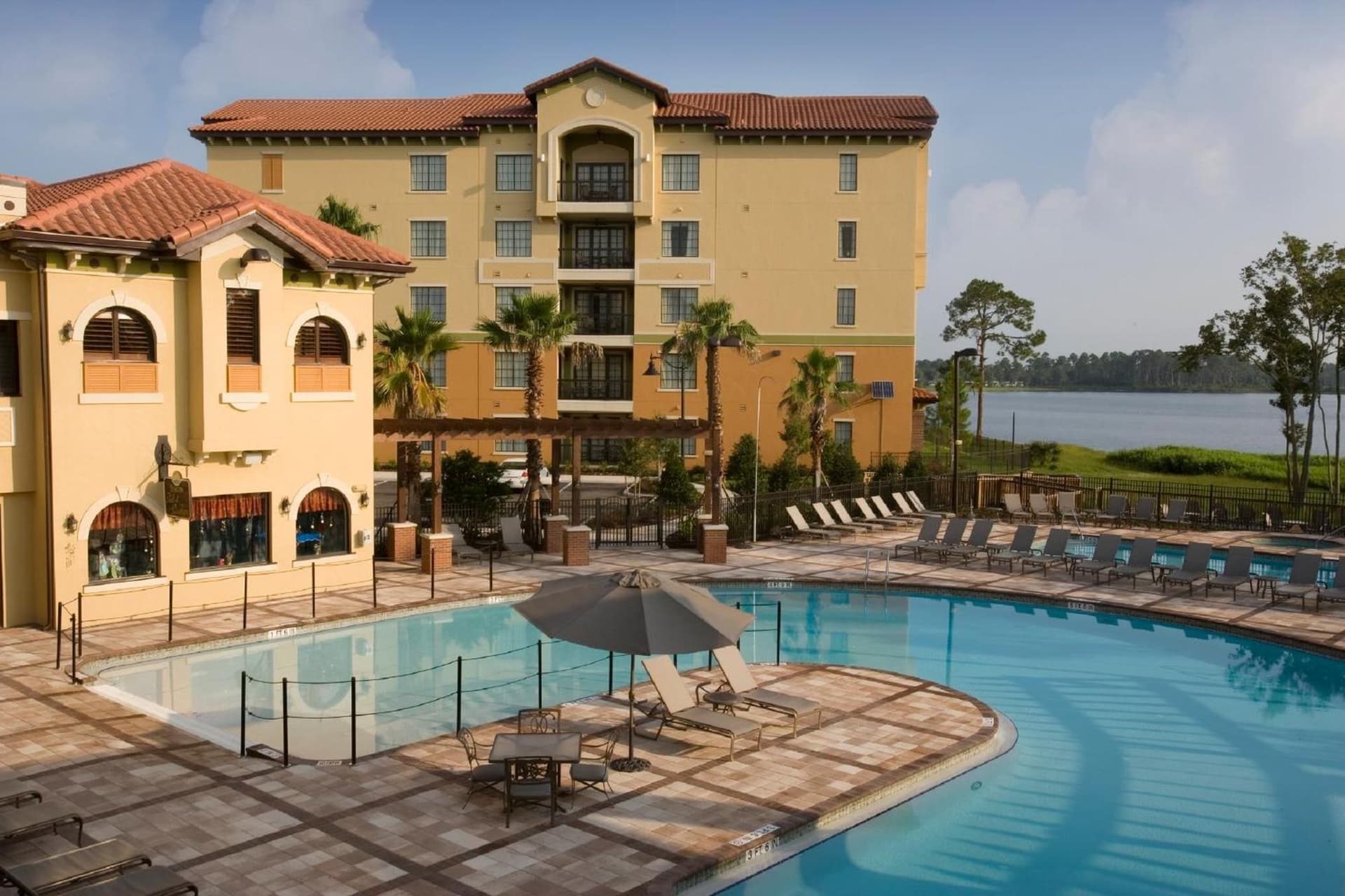 The Berkley, Orlando interior in Orlando, FL — gallery photo 2