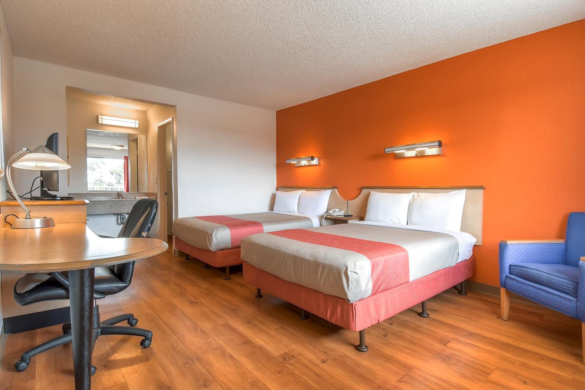 Motel 6-Carlsbad, CA - East Near LEGOLAND gallery photo in Carlsbad, CA — image 19