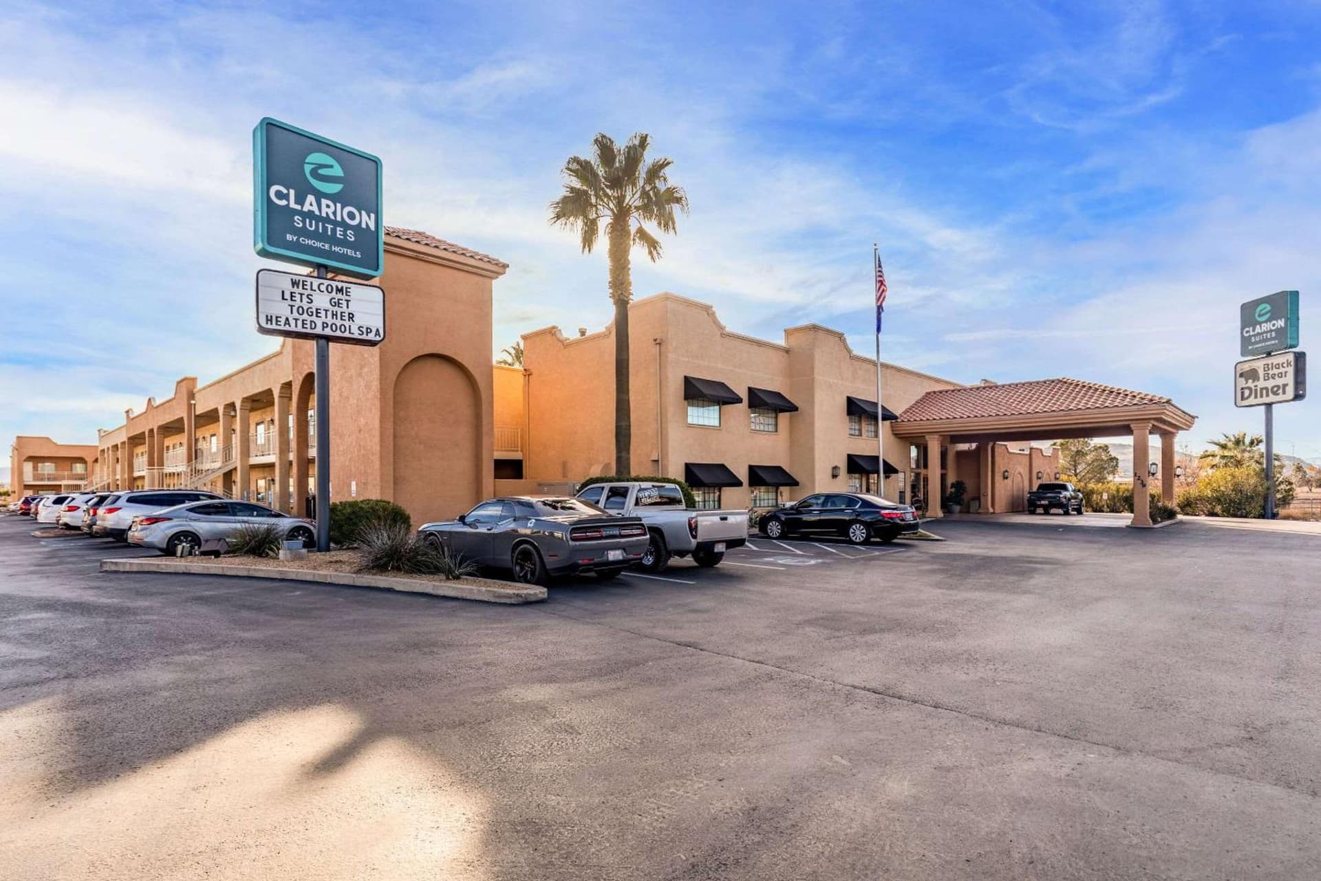 Clarion Suites St George - Convention Center Area — hotel in St. George, Utah