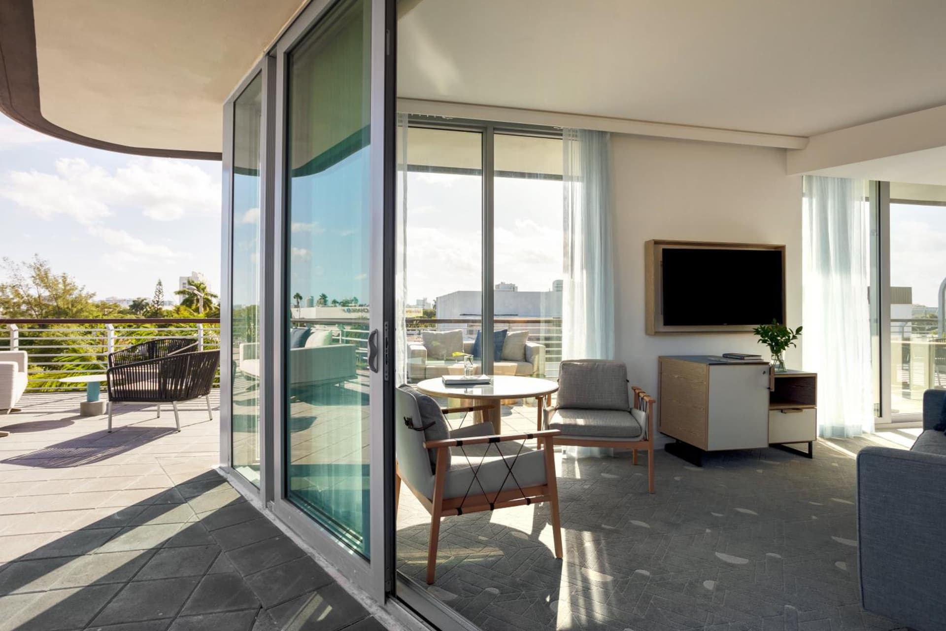Kimpton - Hotel Palomar South Beach by IHG gallery photo in Miami Beach, FL — image 41