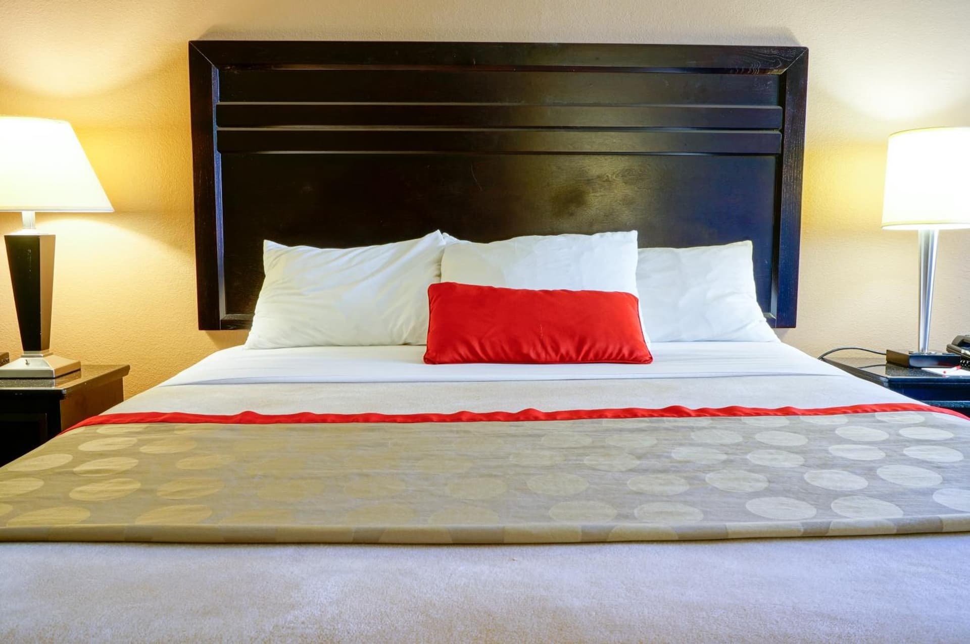 Ramada by Wyndham Ontario Airport & Convention Center gallery photo in Ontario, CA — image 25