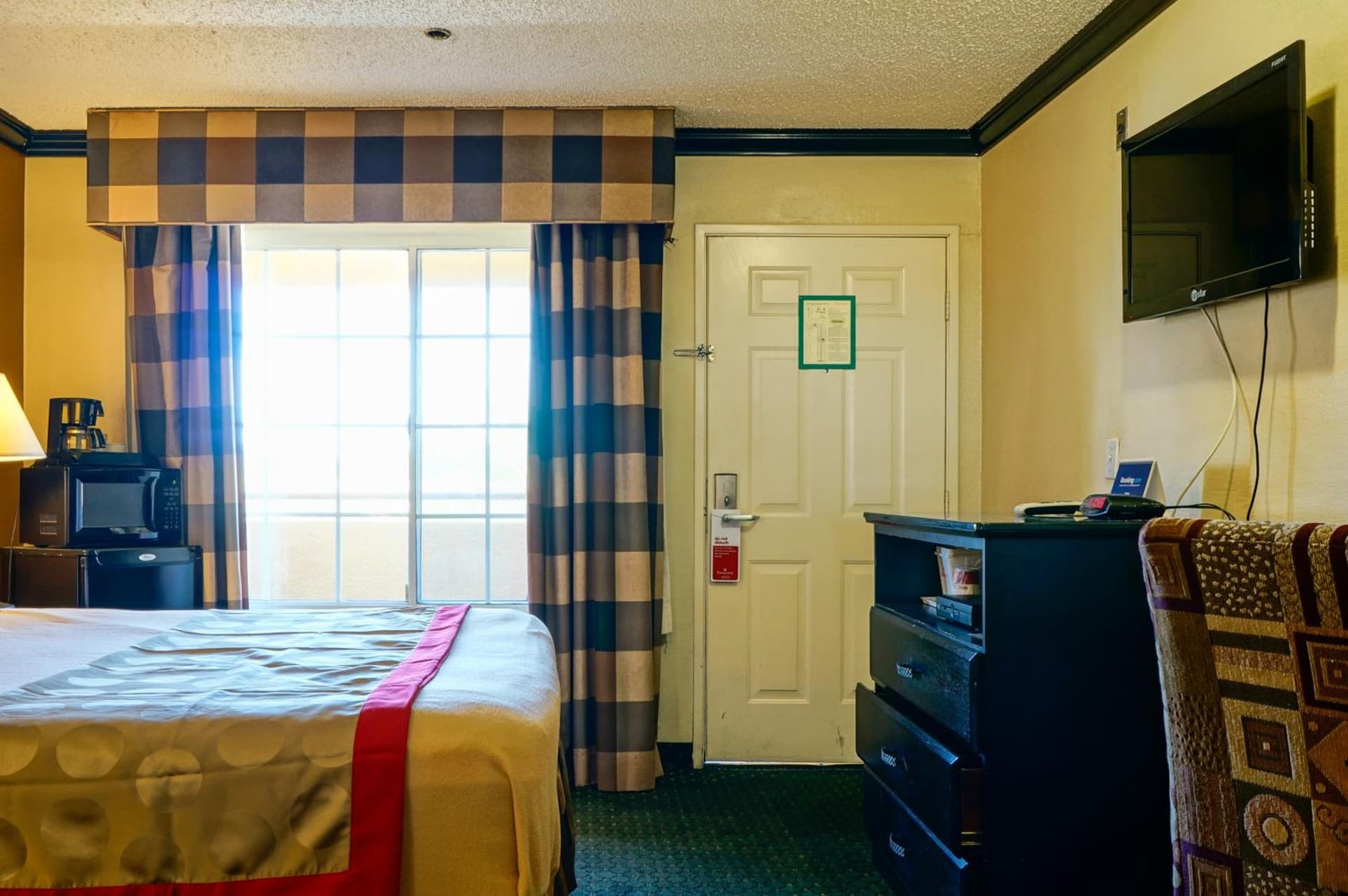 Ramada by Wyndham Ontario Airport & Convention Center gallery photo in Ontario, CA — image 28