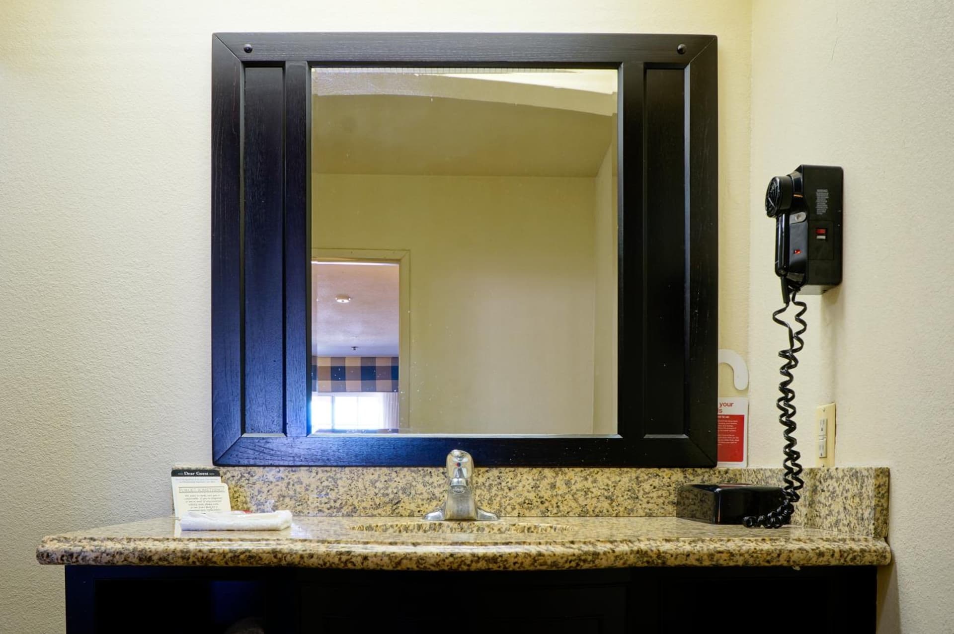 Ramada by Wyndham Ontario Airport & Convention Center gallery photo in Ontario, CA — image 69