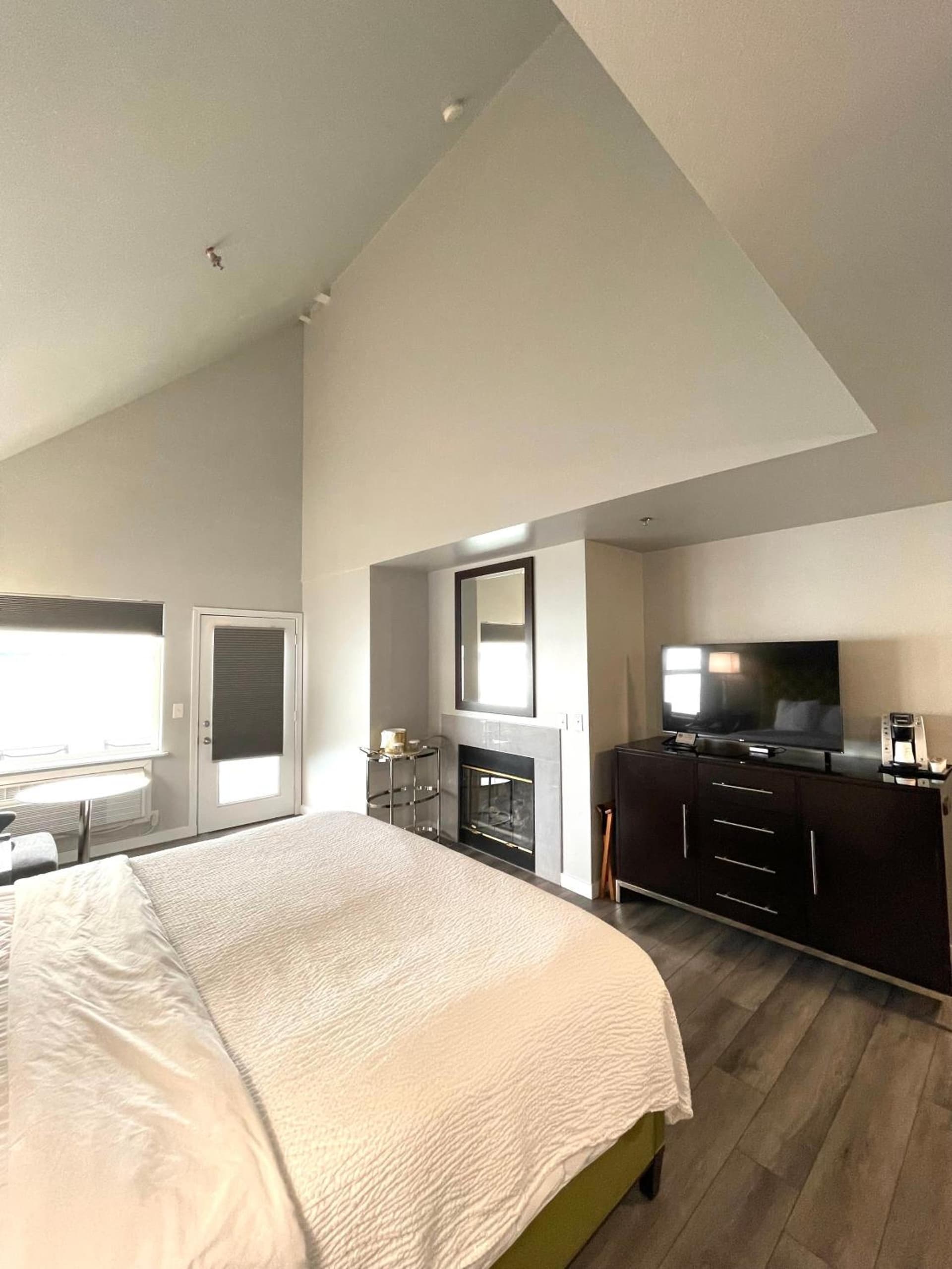 Tides Inn & Suites gallery photo in Port Townsend, WA — image 20