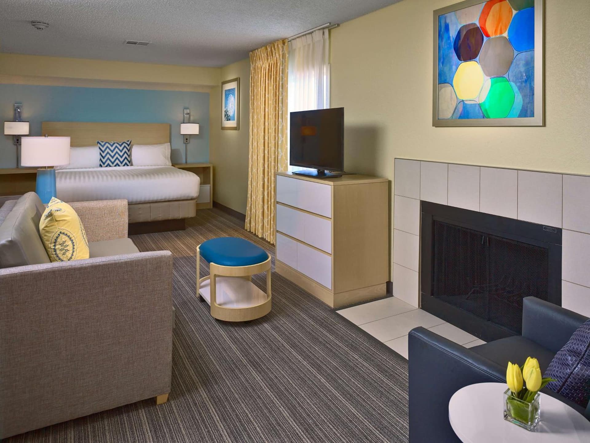 Sonesta ES Suites Burlington gallery photo in Burlington, VT — image 24