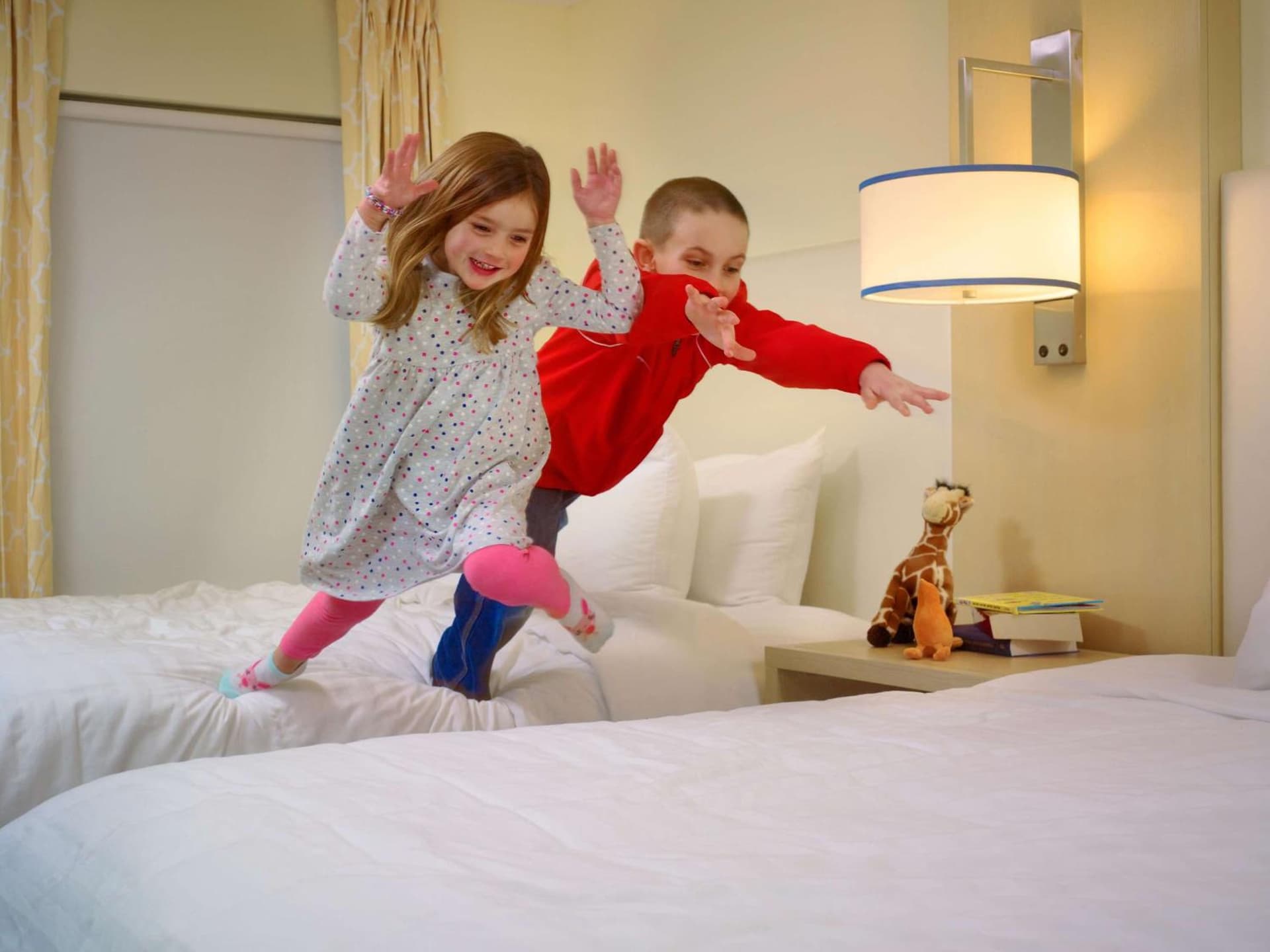 Sonesta ES Suites Burlington gallery photo in Burlington, VT — image 7