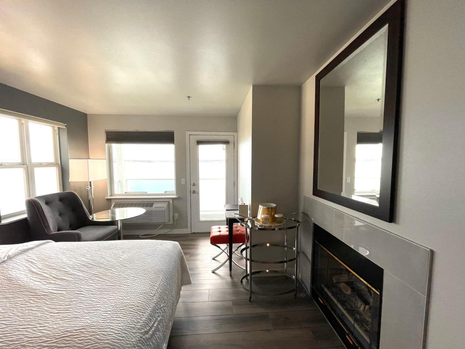Tides Inn & Suites gallery photo in Port Townsend, WA — image 41