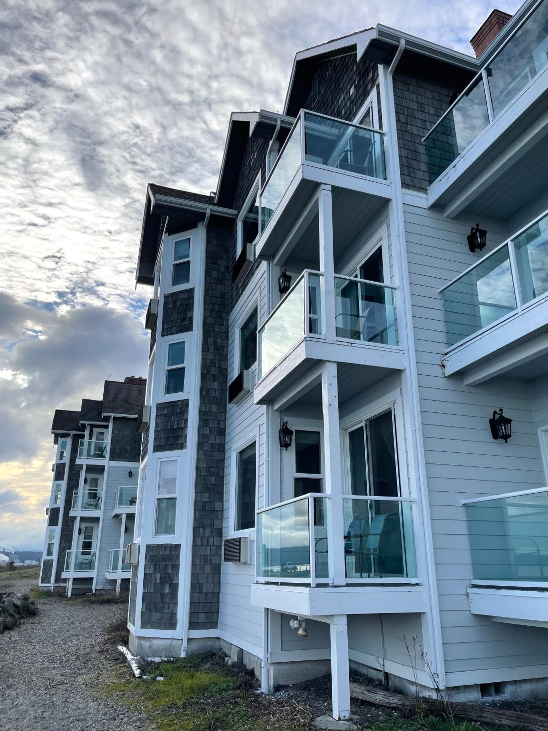 Tides Inn & Suites gallery photo in Port Townsend, WA — image 4