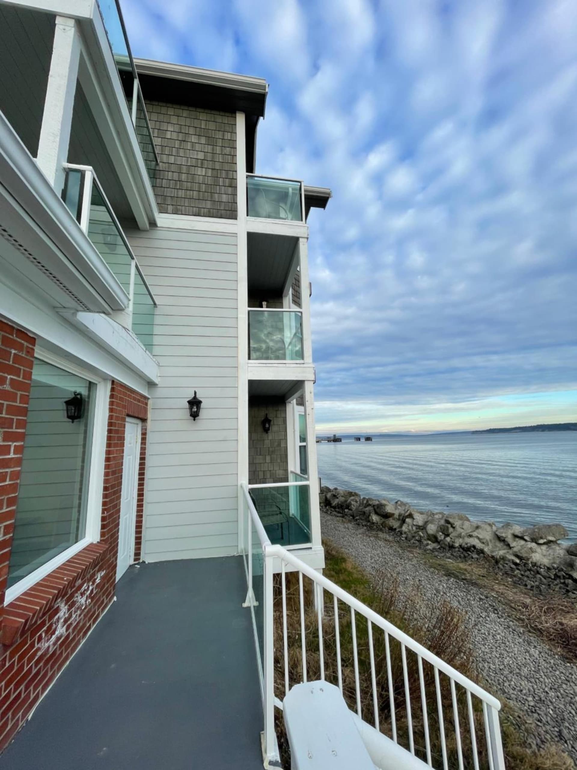 Tides Inn & Suites gallery photo in Port Townsend, WA — image 17