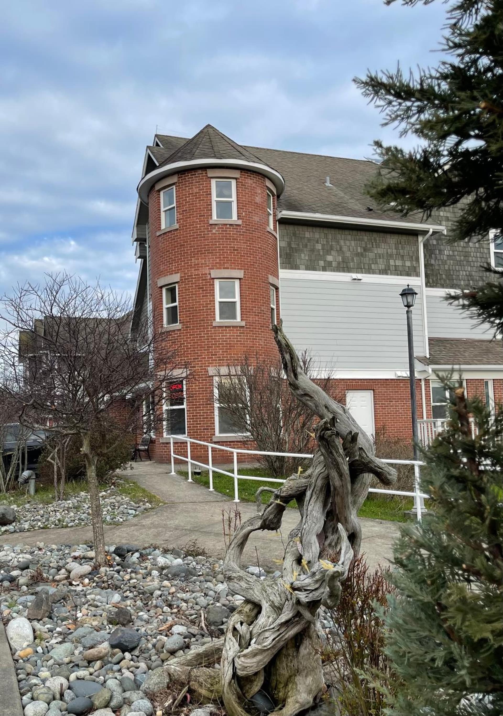 Tides Inn & Suites gallery photo in Port Townsend, WA — image 25