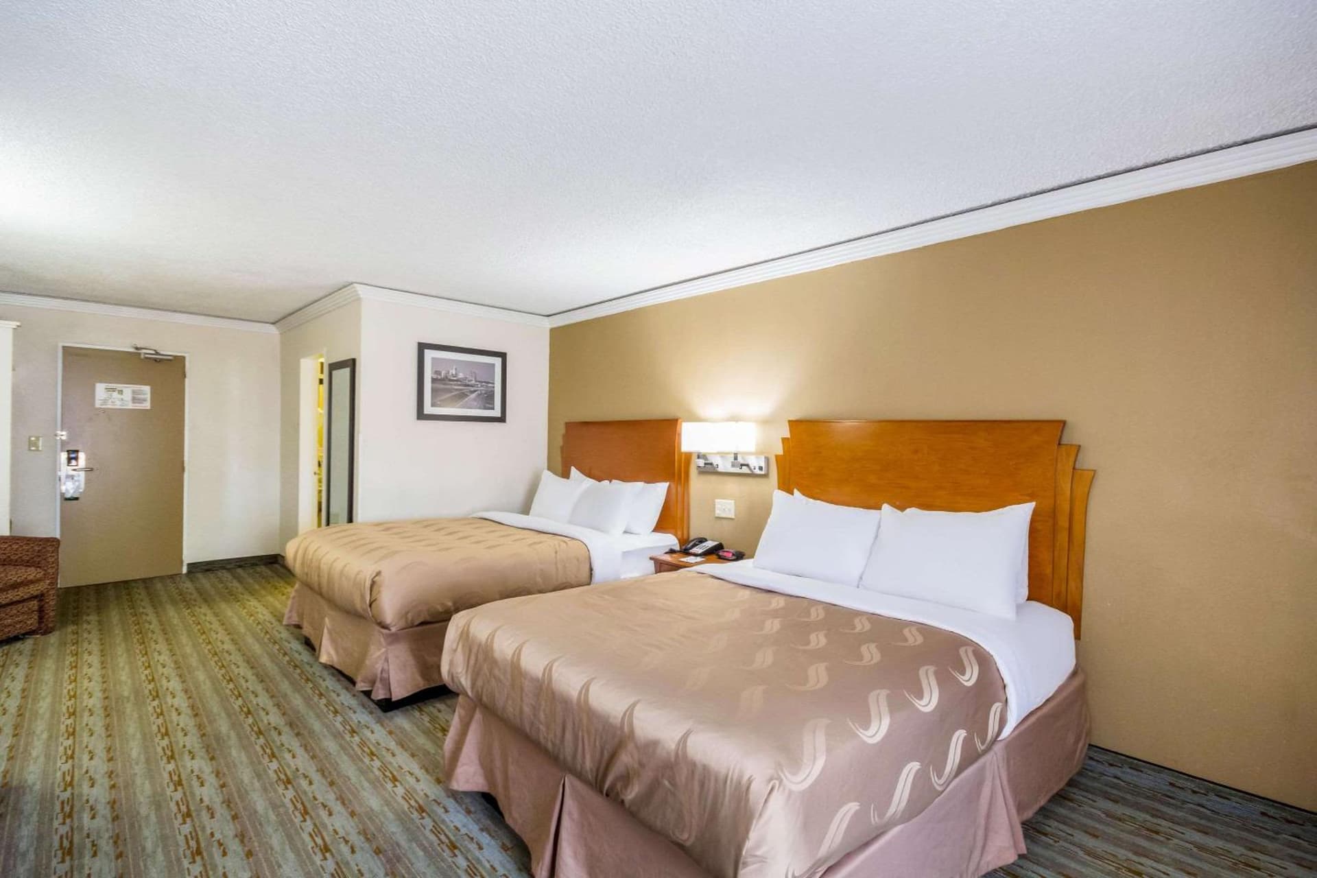 Quality Inn & Suites Kansas City - Independence I-70 East gallery photo in Independence, MO — image 4