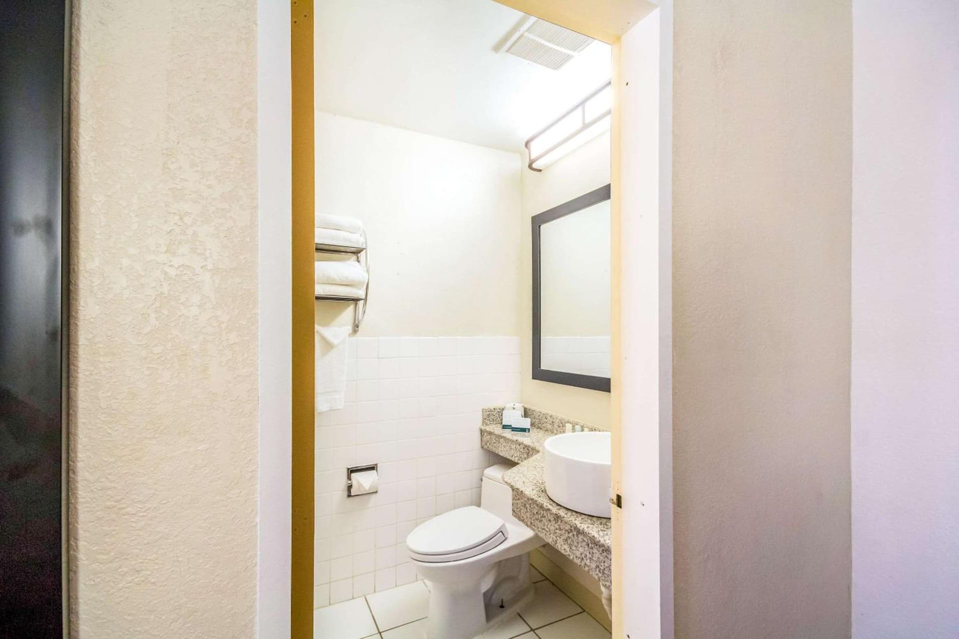 Quality Inn & Suites Kansas City - Independence I-70 East gallery photo in Independence, MO — image 21